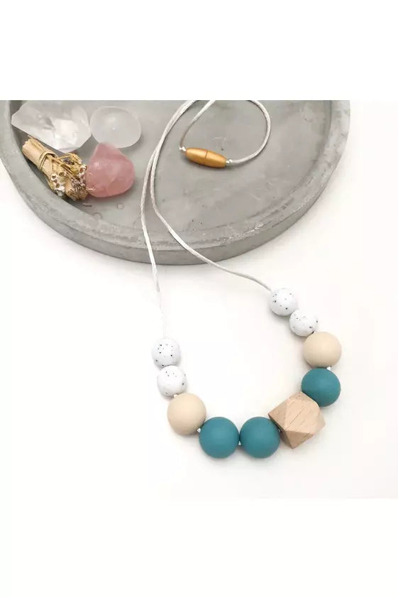 Winter Teething Necklace