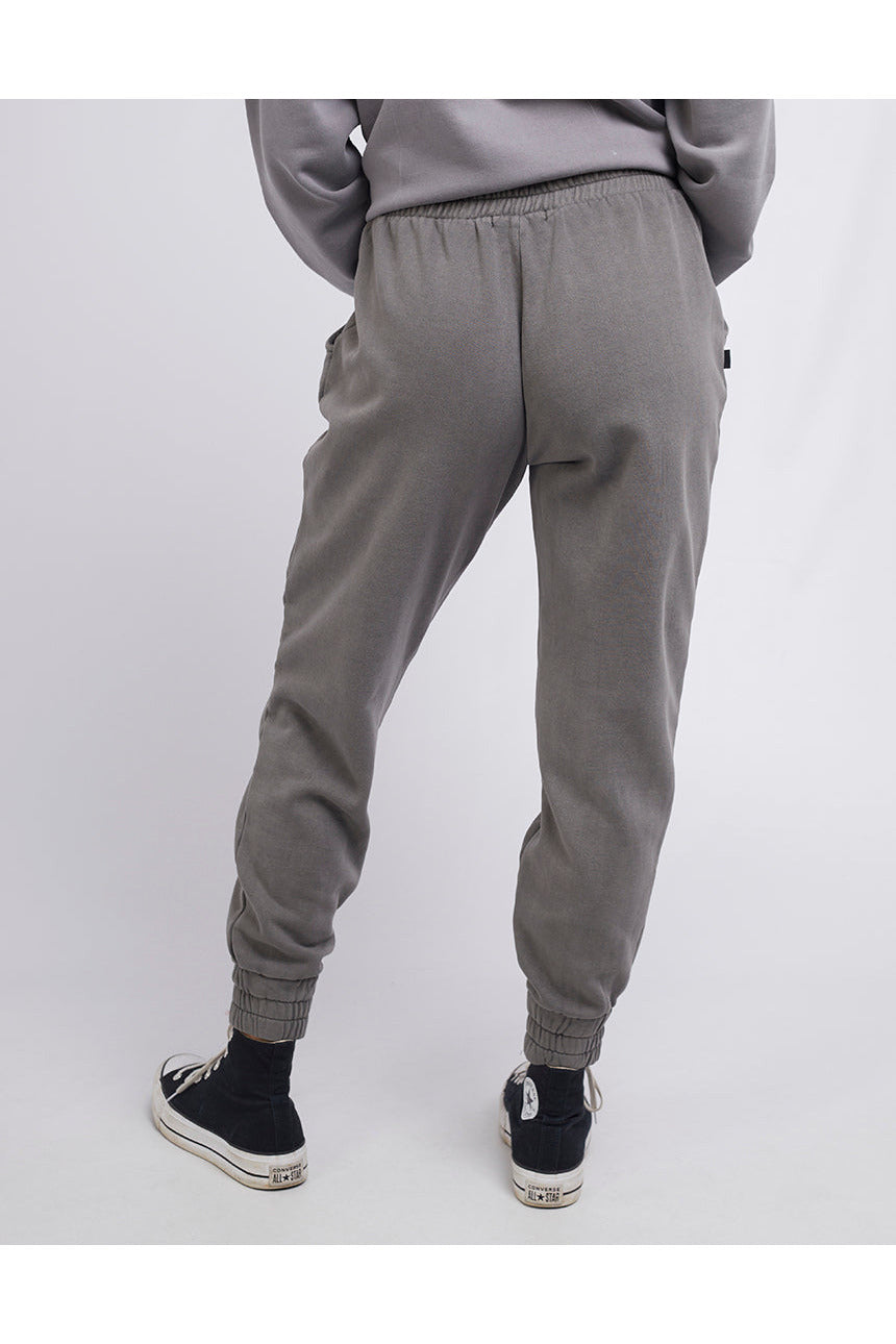OLD FAVOURITE TRACKPANT - CHARCOAL
