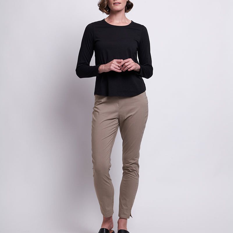 LONG SLIM TRAPEZE PANT - LATTE