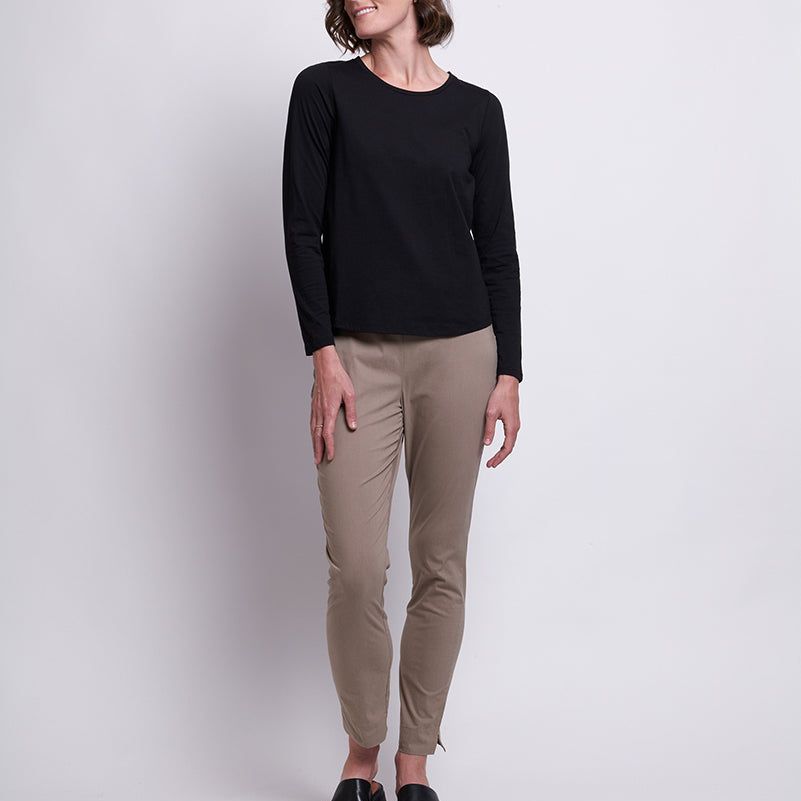 LONG SLIM TRAPEZE PANT - LATTE