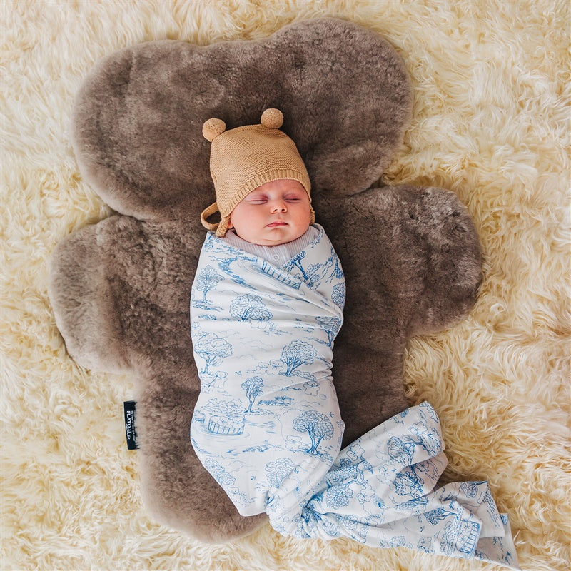 Flatout Bear Muslin Wrap - Blue