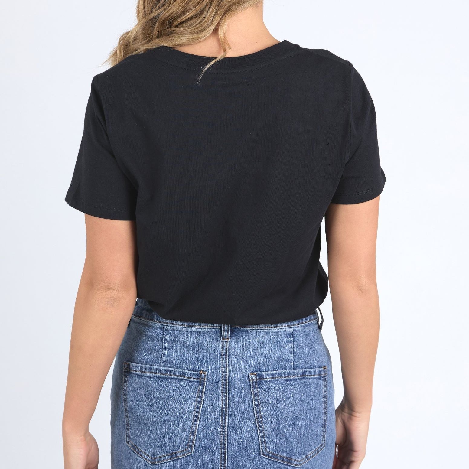 FLOWER BLOCK TEE - BLACK