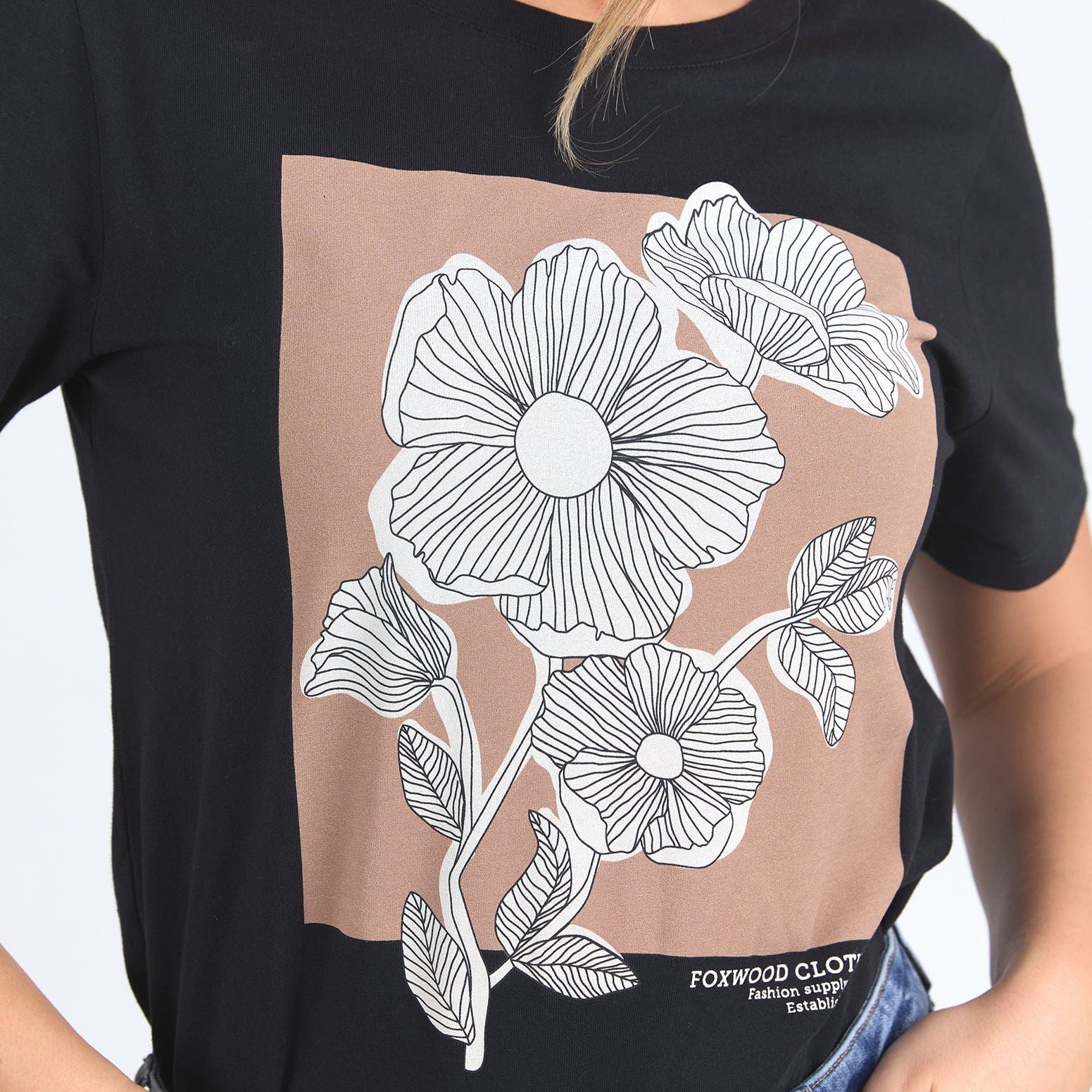 FLOWER BLOCK TEE - BLACK