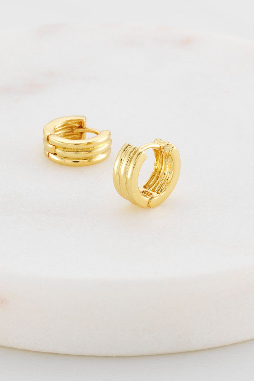Grace Huggie Earrings - Gold