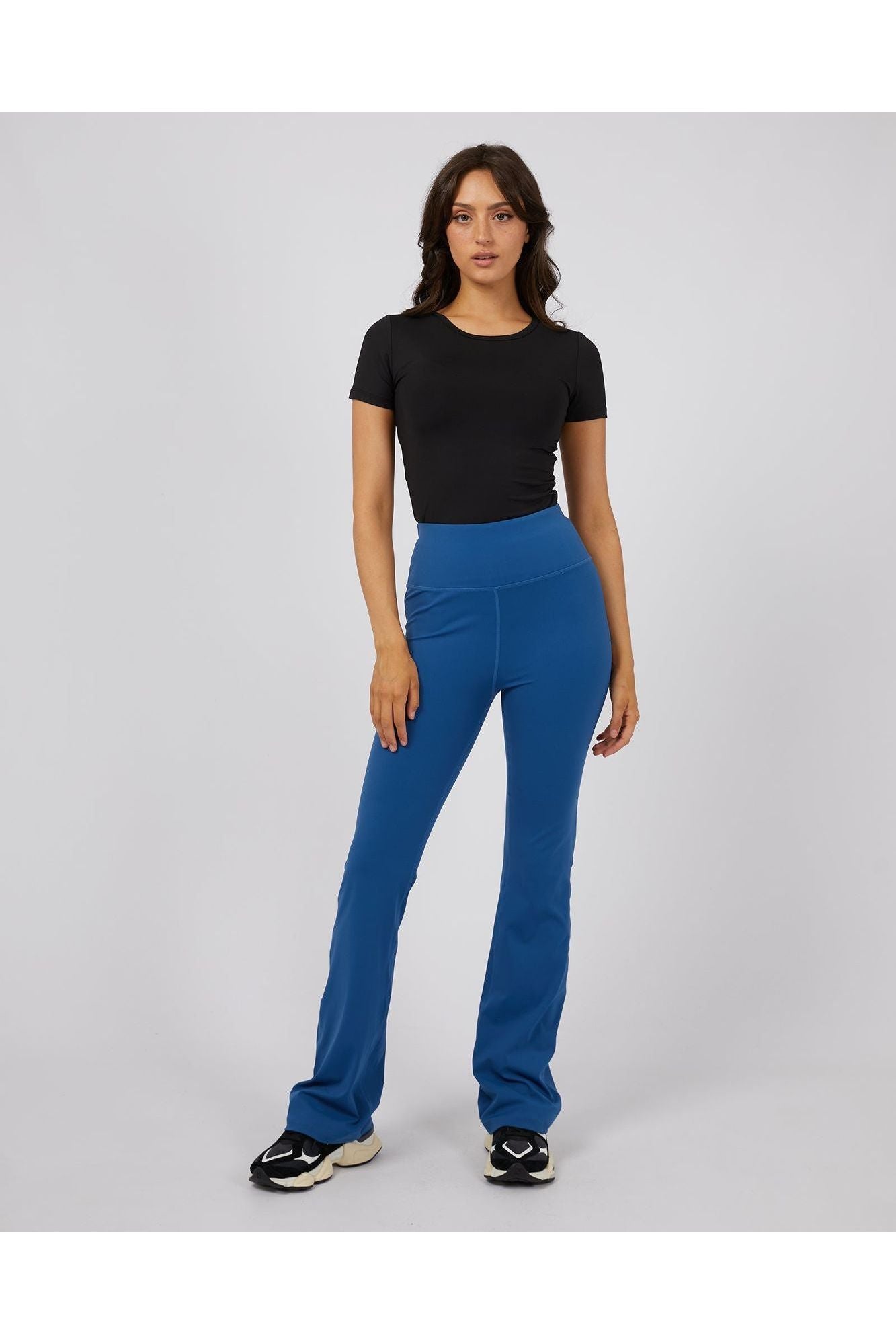 ACTIVE FLARE LEGGING