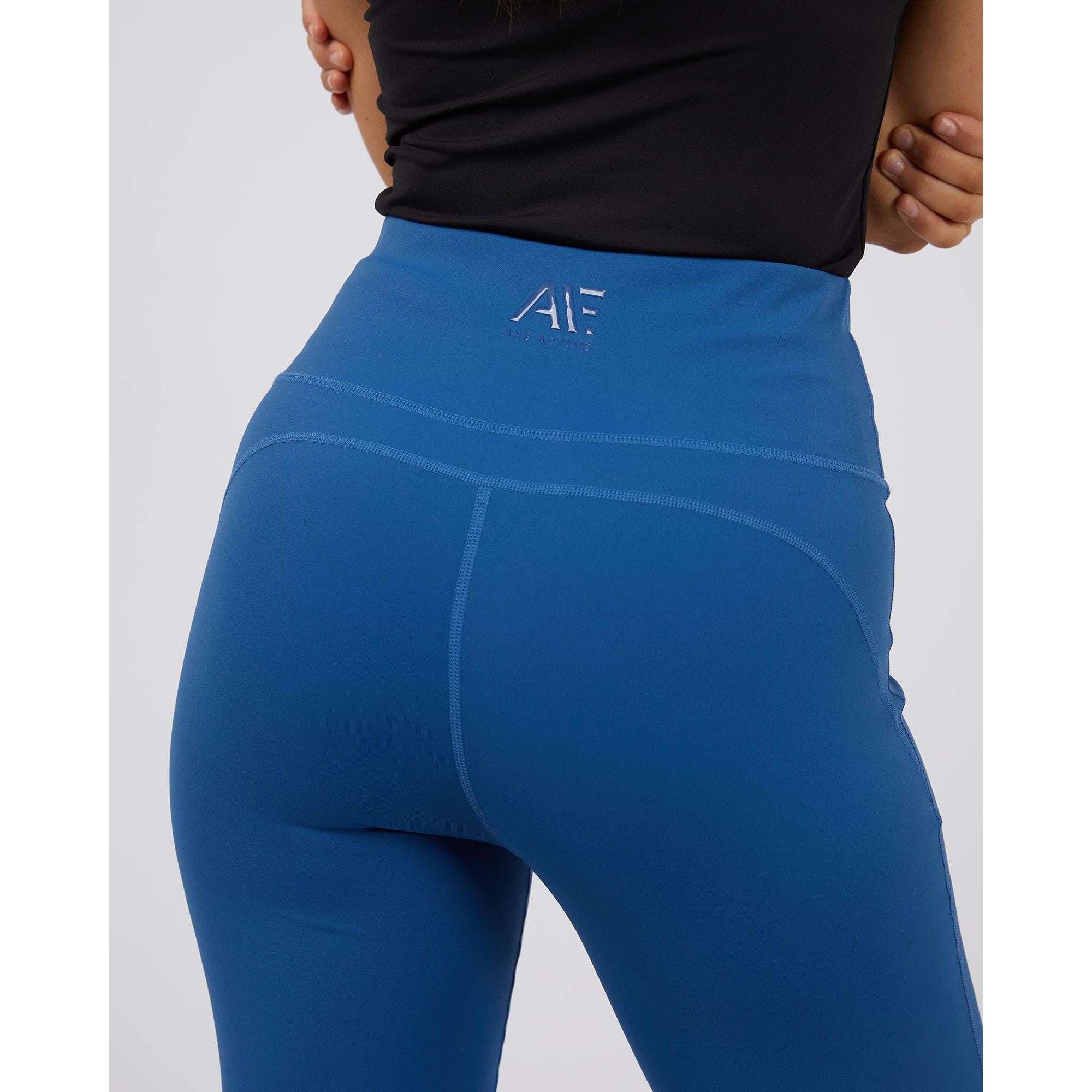 ACTIVE FLARE LEGGING