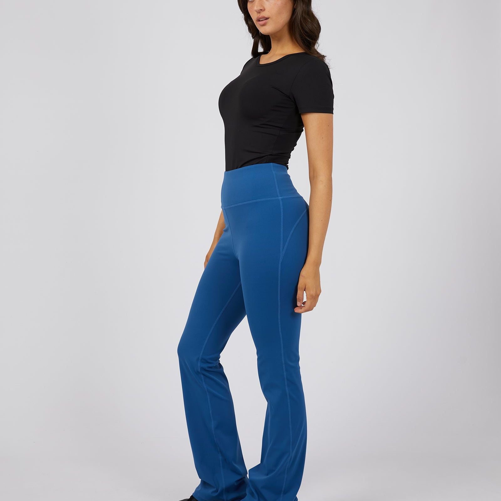 ACTIVE FLARE LEGGING