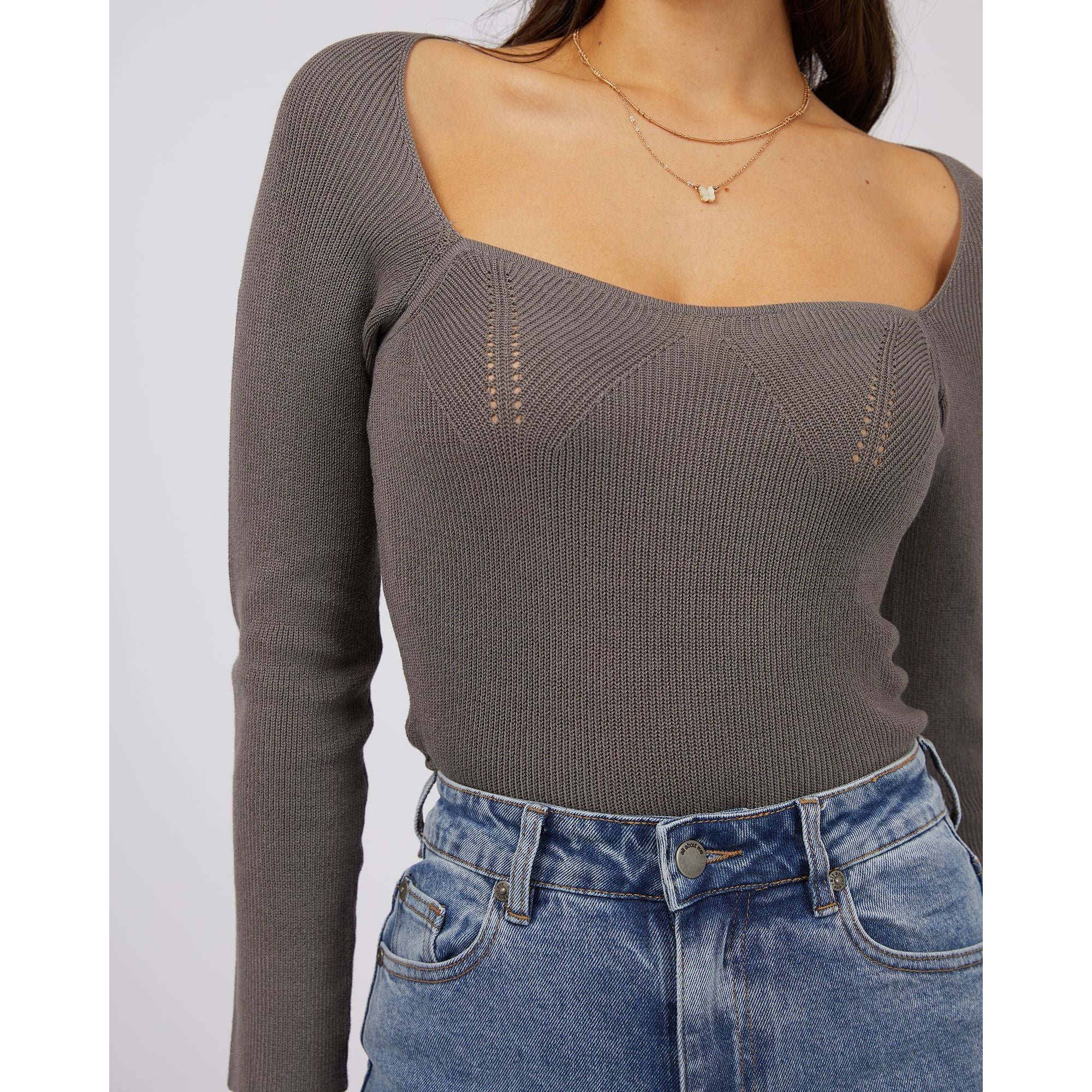 JESSA KNIT TOP - CHARCOAL