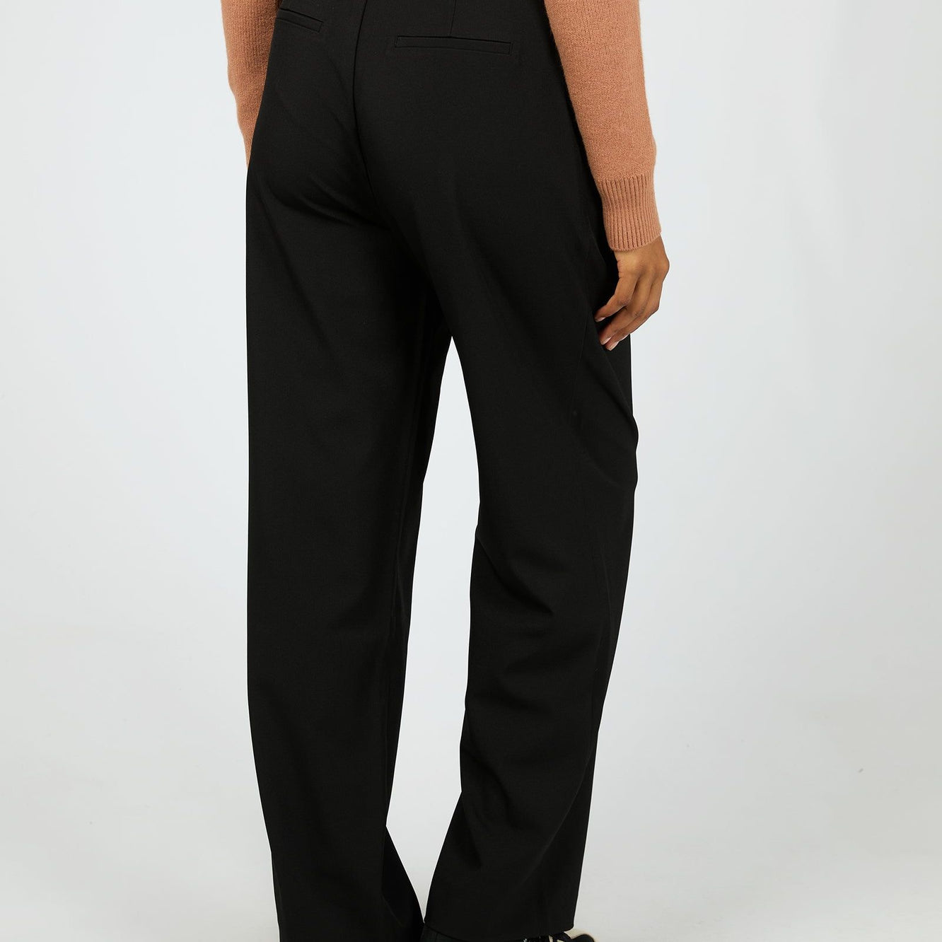 EVE LUXE BASIC PANT - BLACK