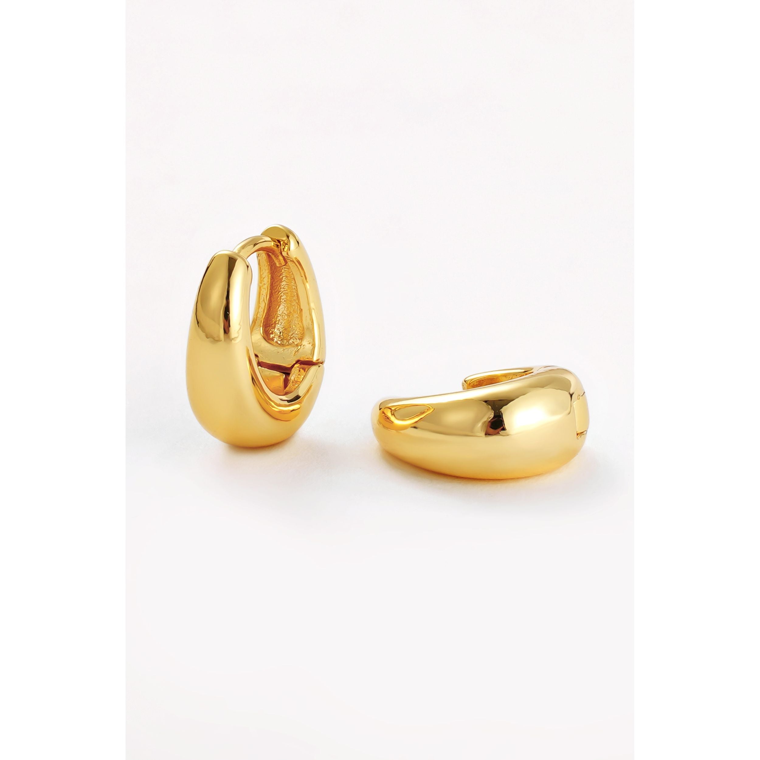 Steph Hoop Medium - Gold