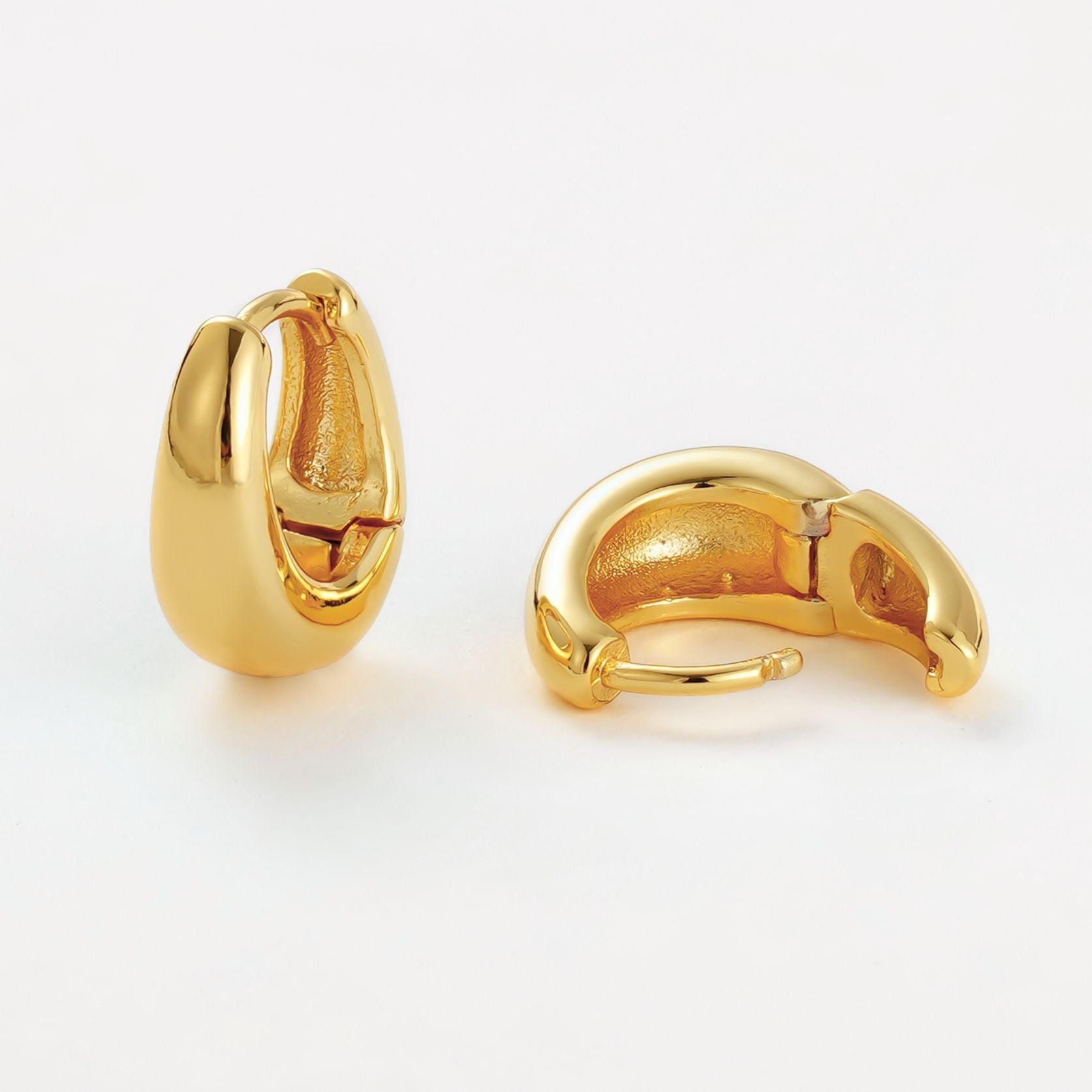 Steph Hoop Medium - Gold