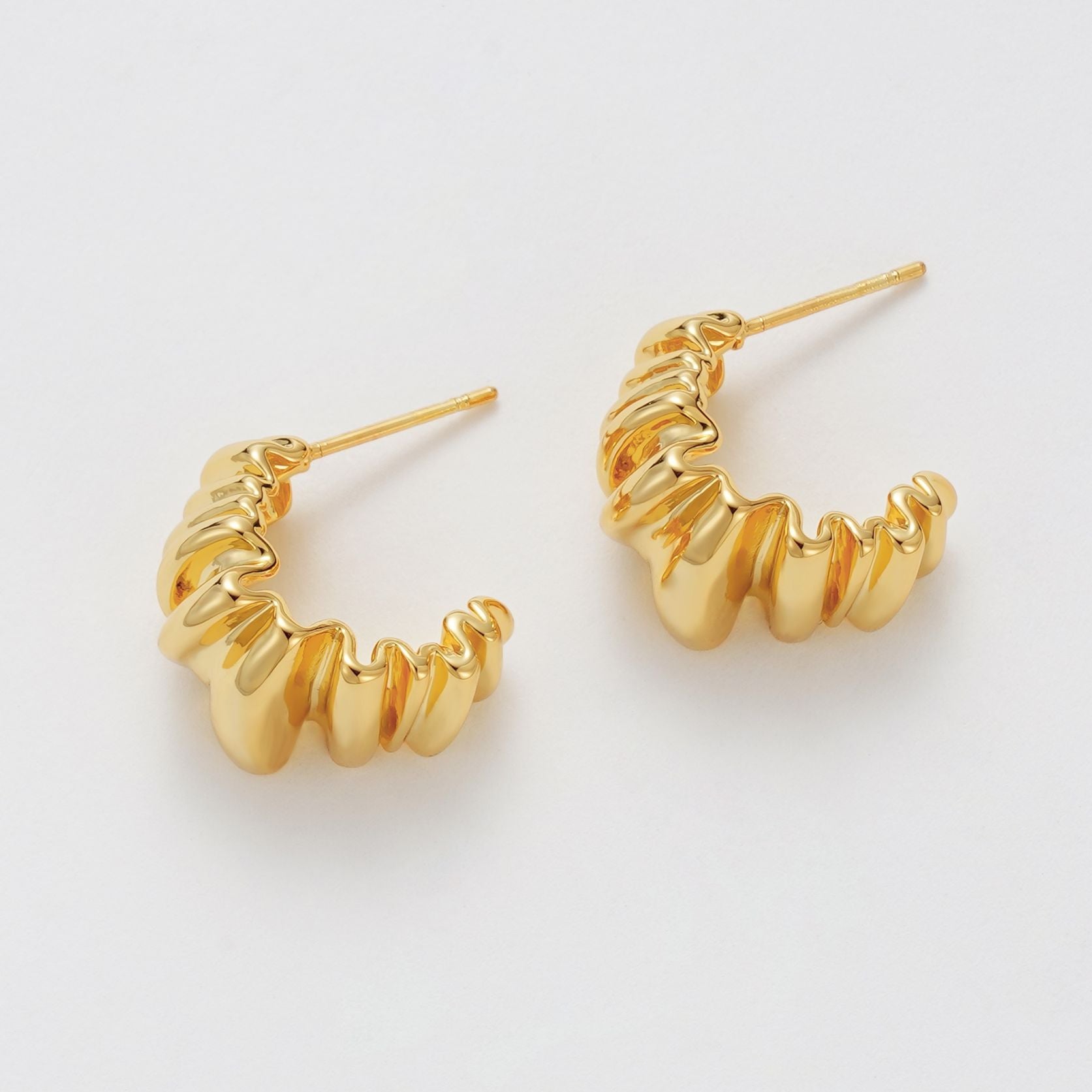 Lottie Earring - Gold