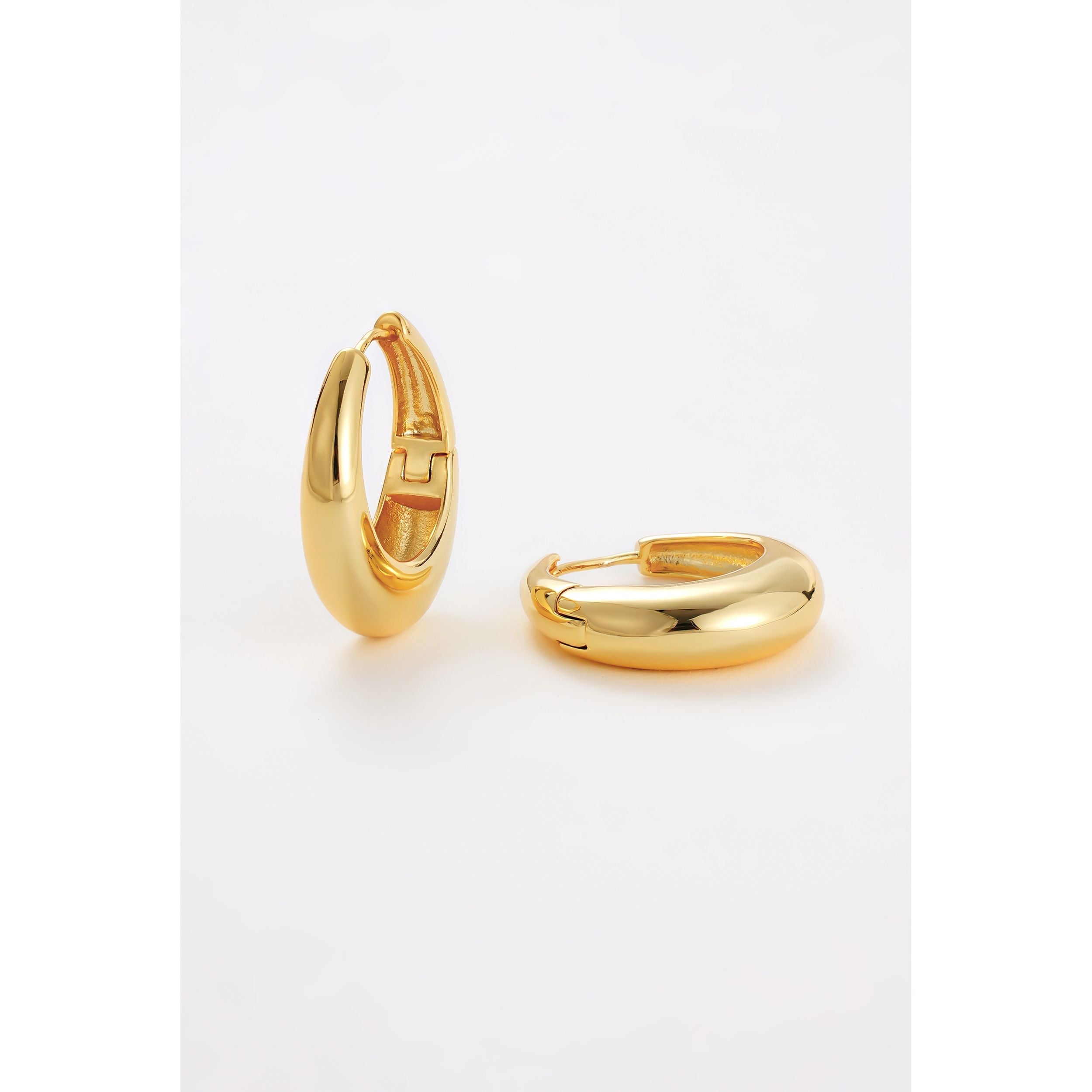 Cleo Hoop Large - Gold