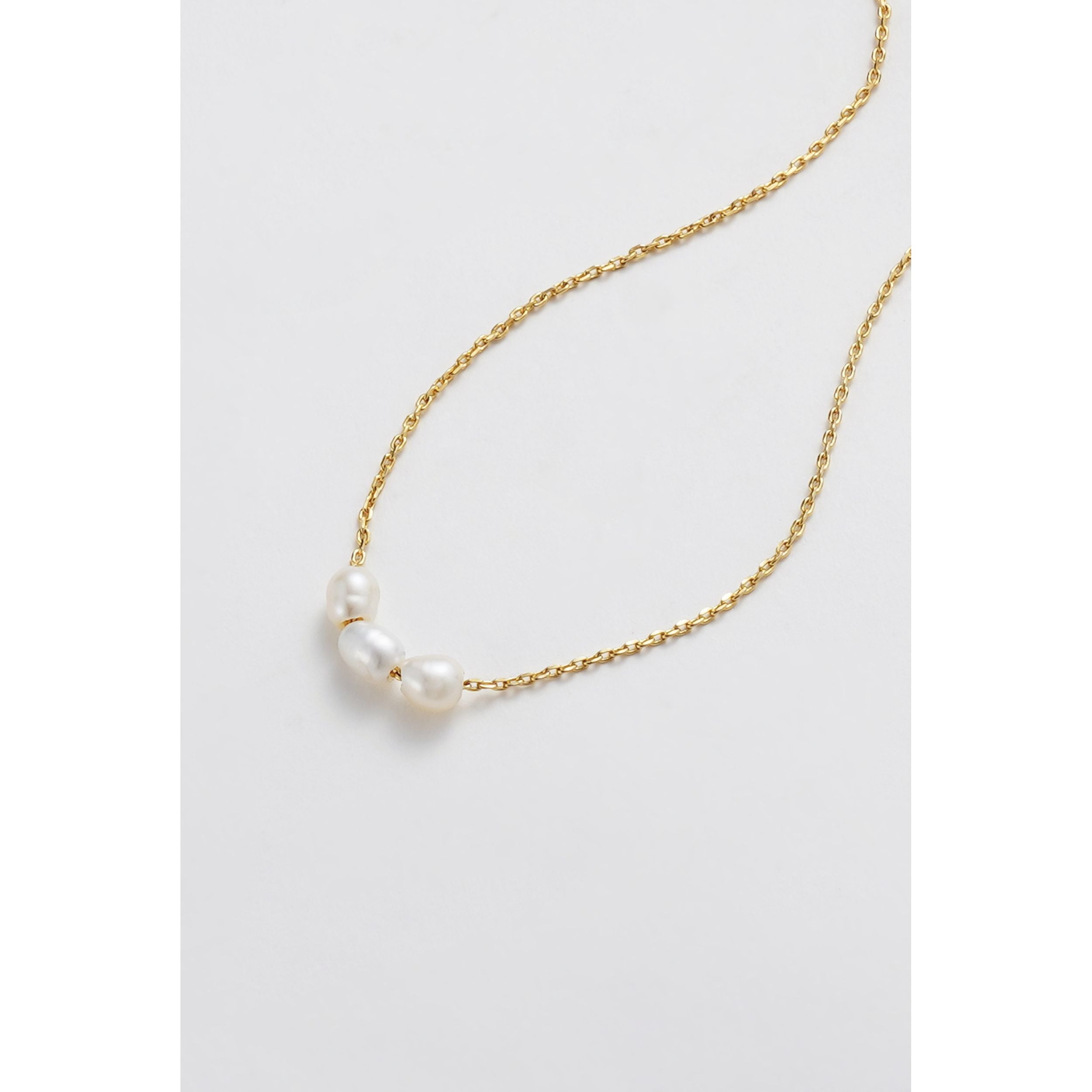 Mini Pearl Necklace - Gold