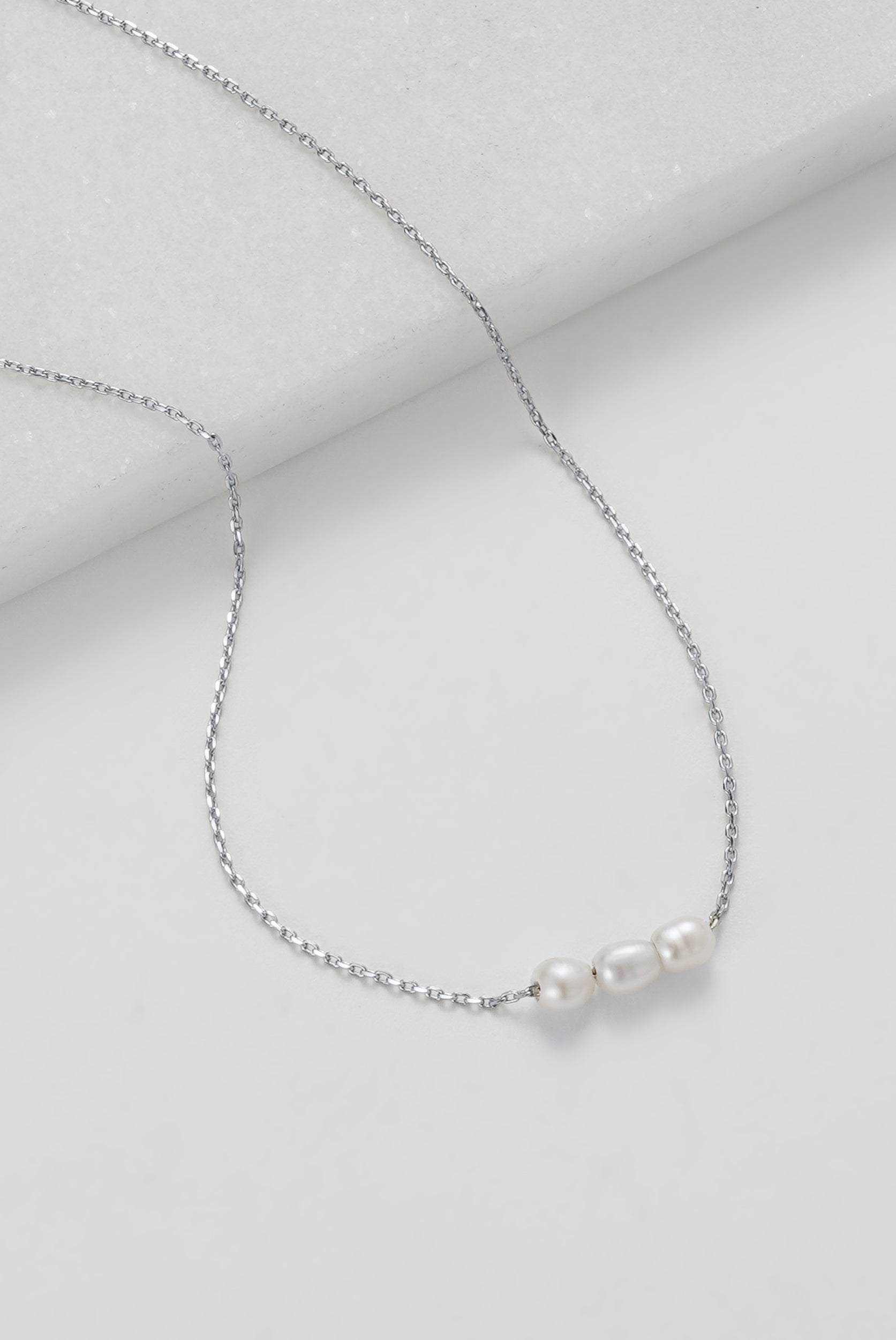 Mini Pearl Necklace - Silver