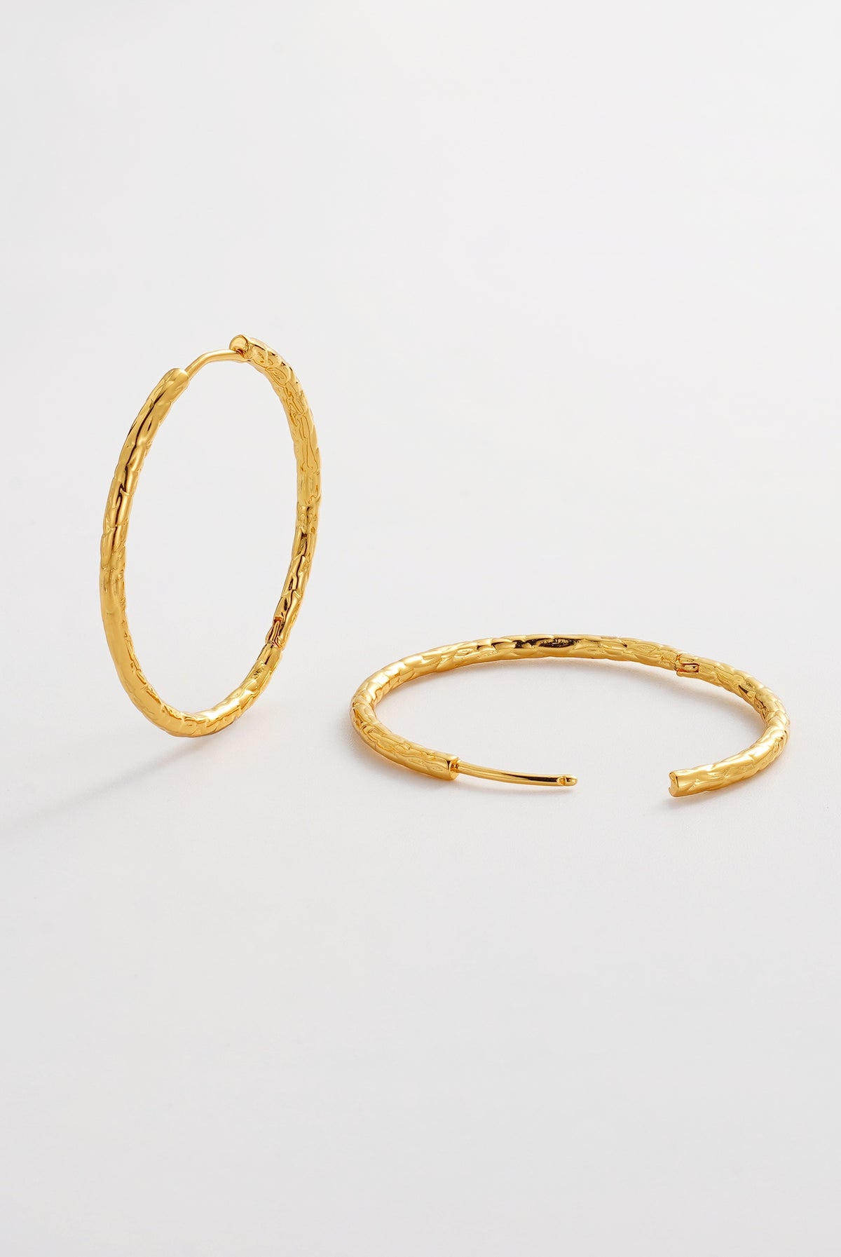 Lily Hoop - Large - Gold