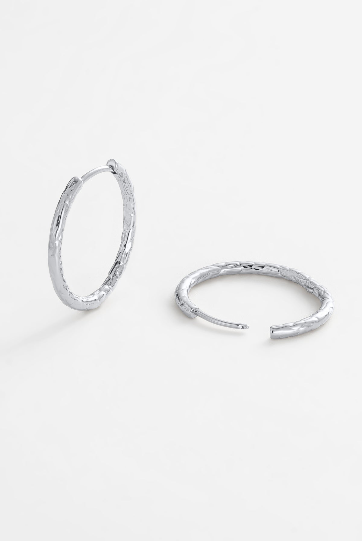 Lily Hoop - Medium - Silver