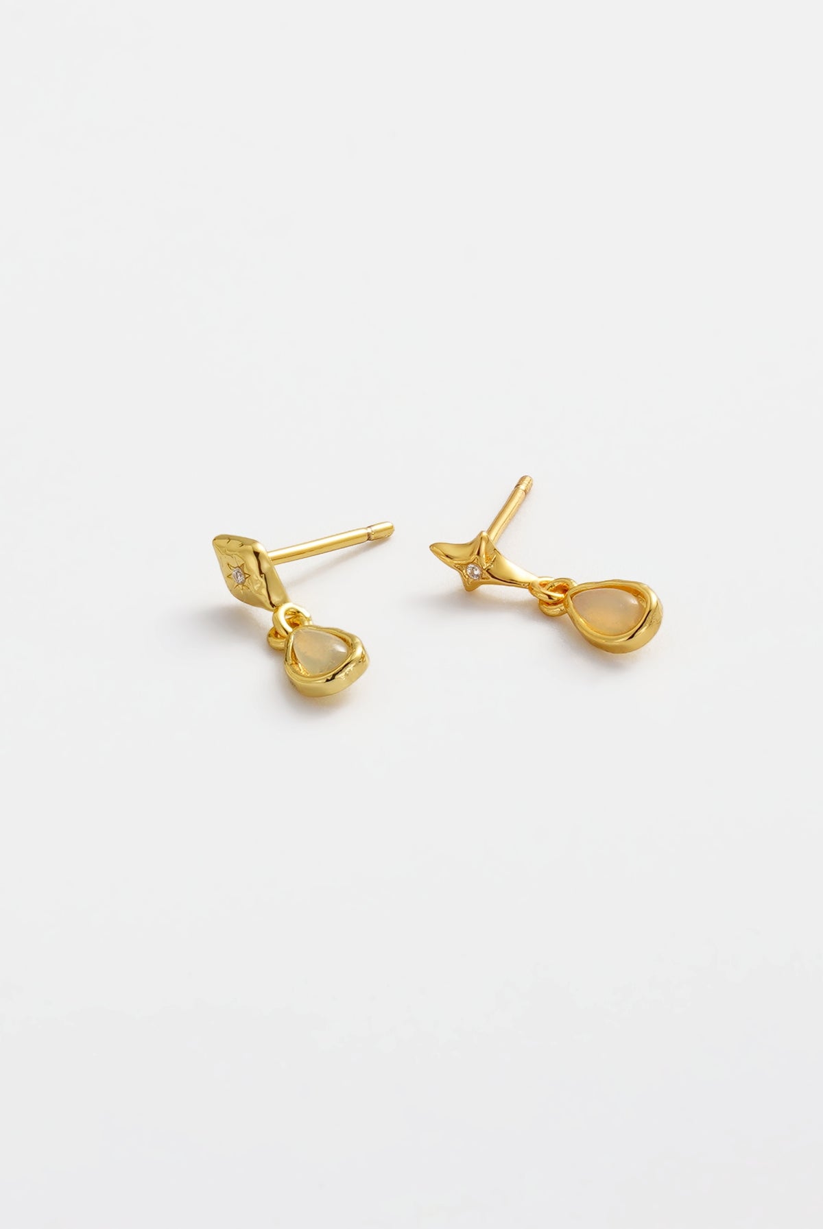 Clea Drop Earring - Gold
