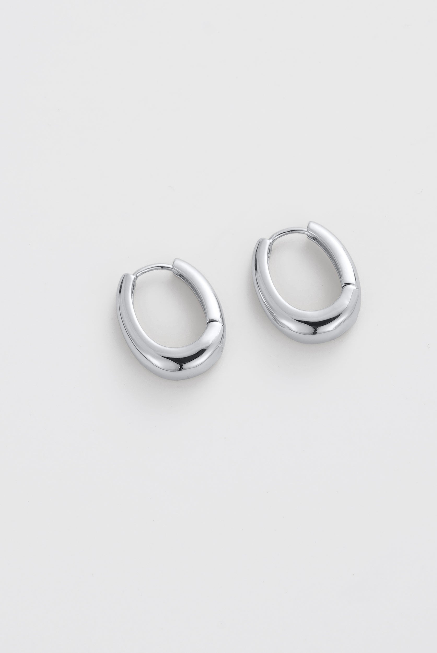 Pia Hoop Medium - Silver