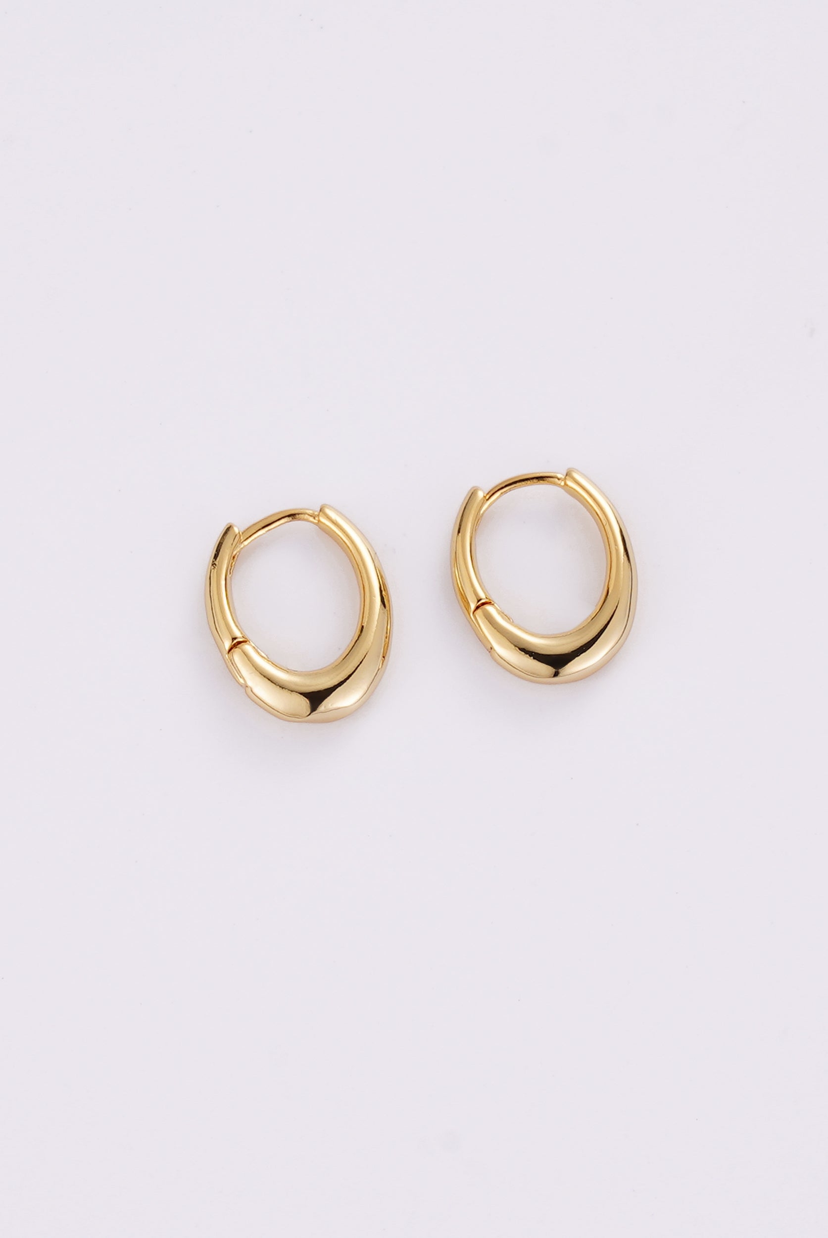 Pia Hoop Small - Gold