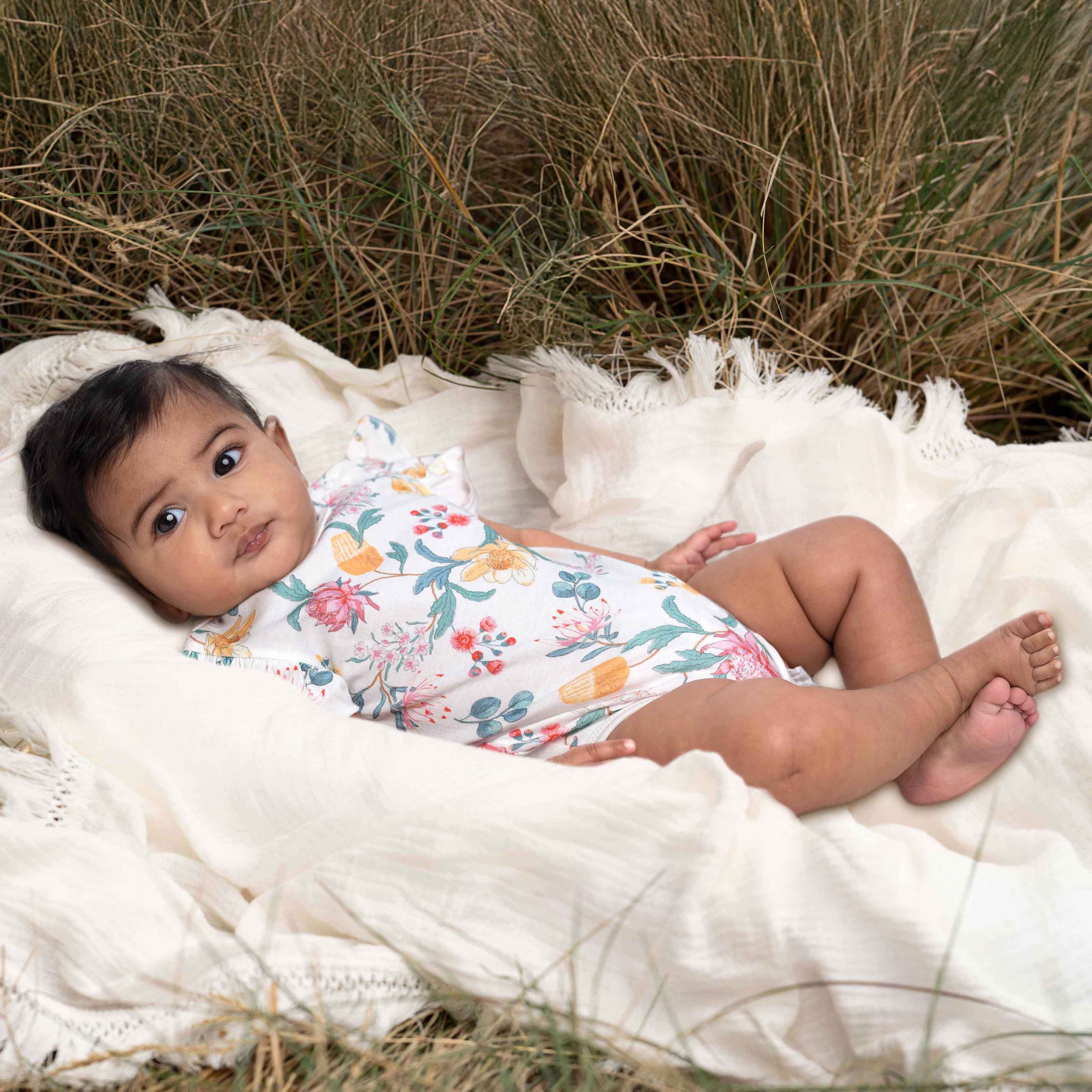 Onesie S/S Matilda /Waratah Dawn