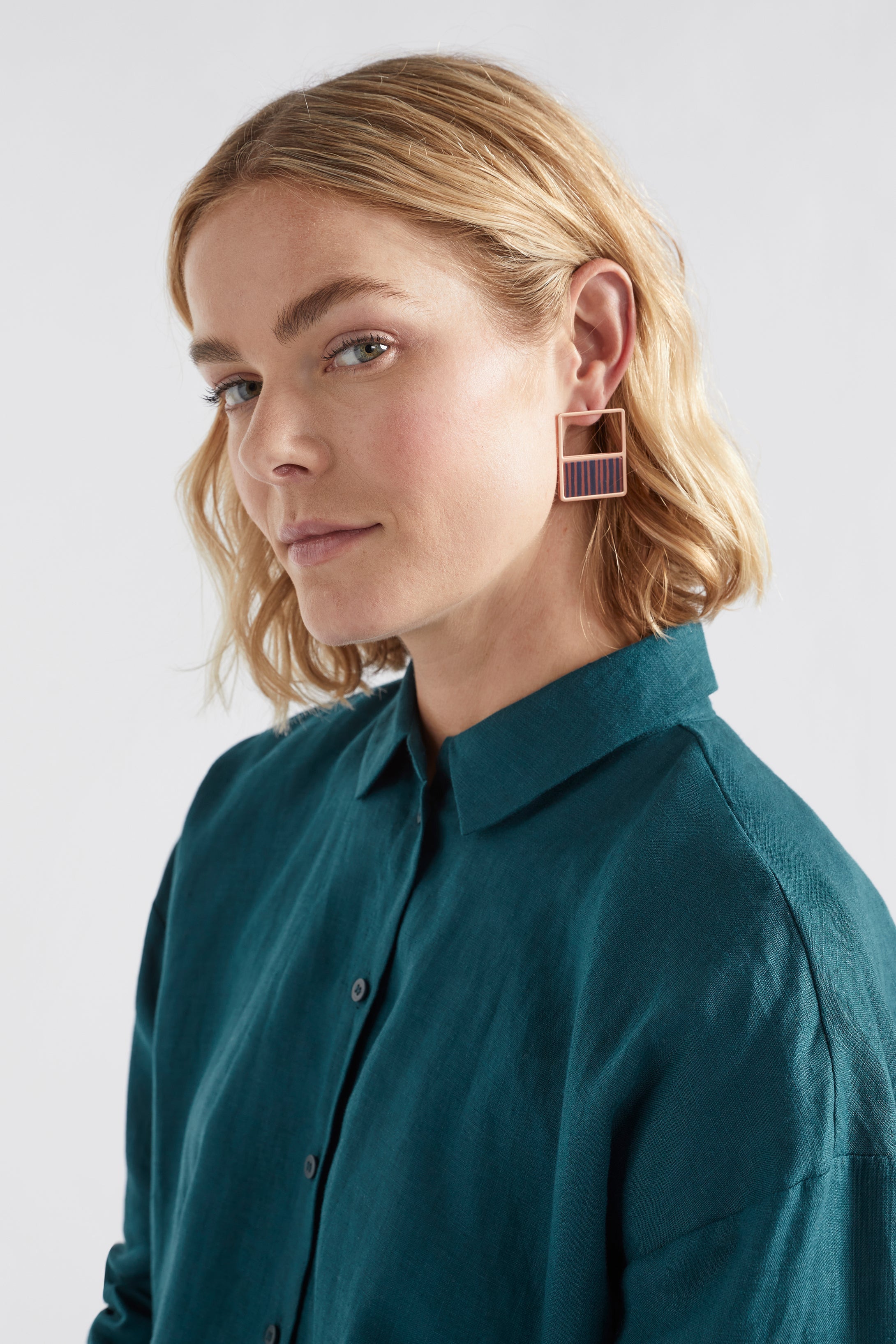 DALLI Earring - Bronze/Teal Paint Stripe