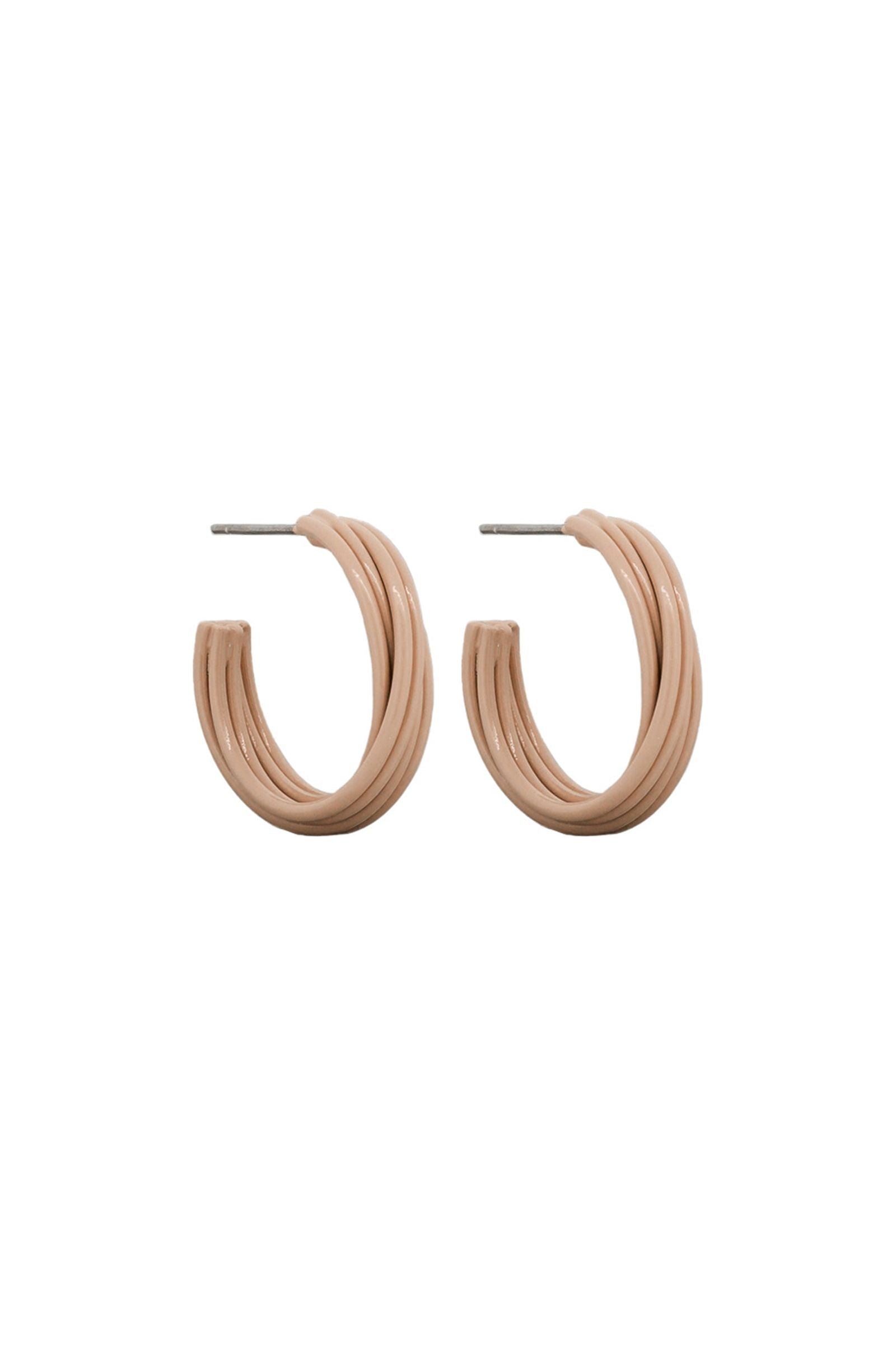 Latte Melanie Hoops