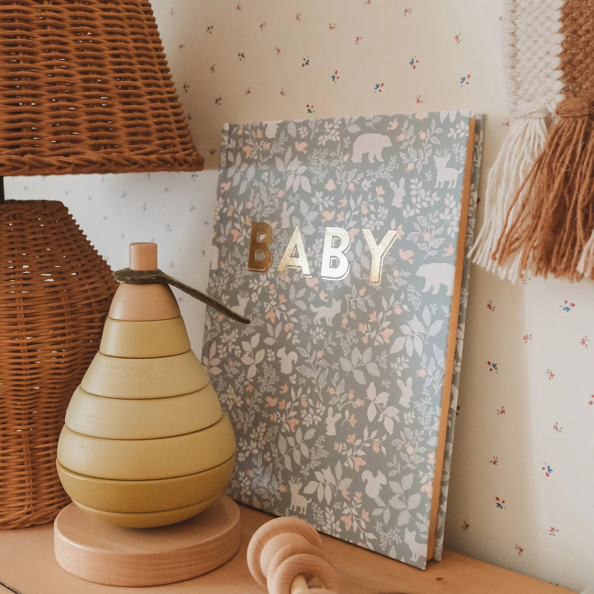 Baby Book Forest Friends - Sage