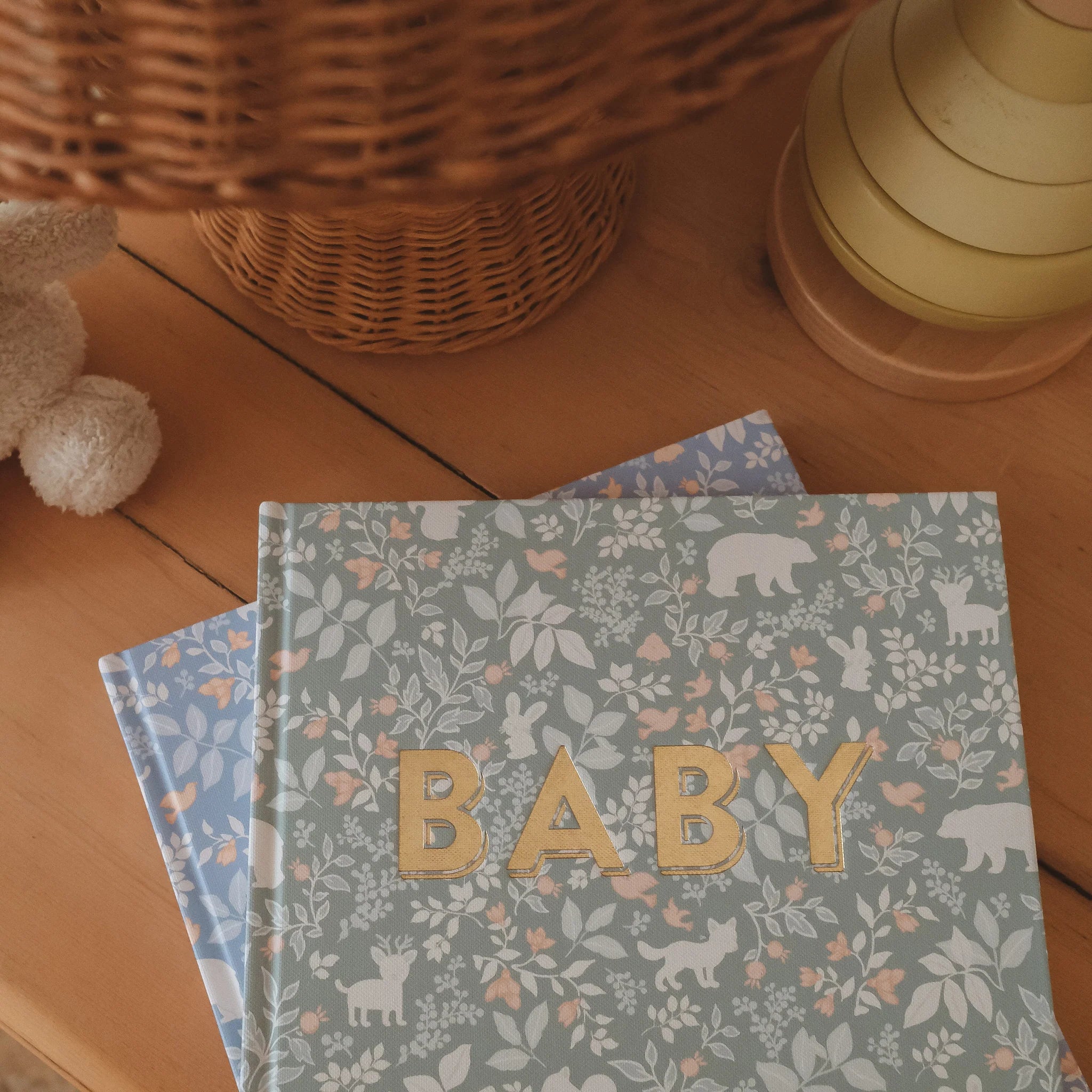 Baby Book Forest Friends - Sage