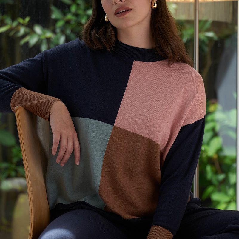 LOOKING SHARP SWEATER - Midnight Mix