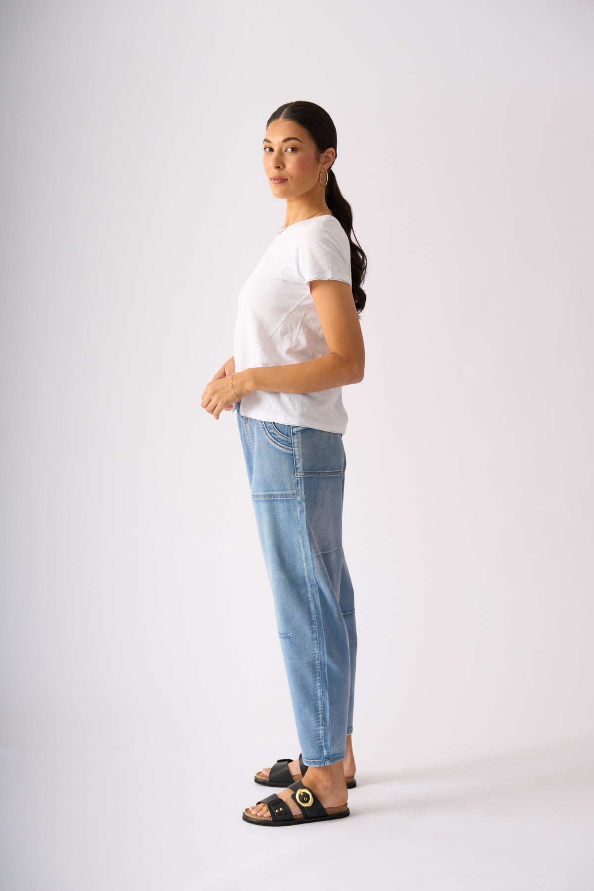 INTERSECTION TEE - White