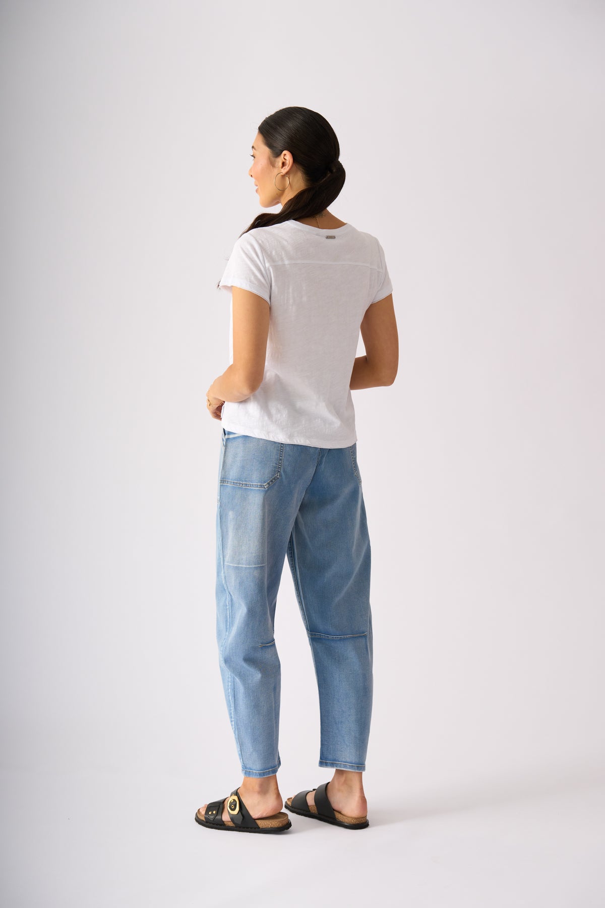INTERSECTION TEE - White