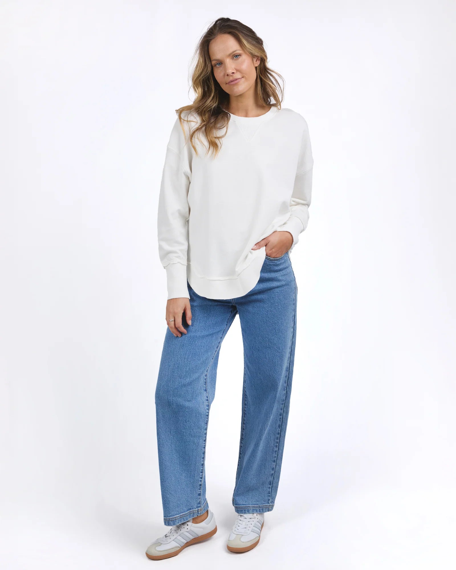 DELILAH CREW - VINTAGE WHITE
