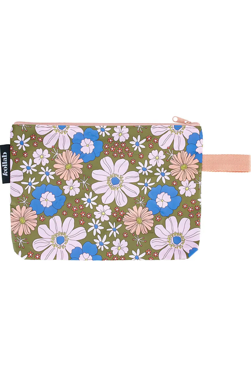 Kollab Clutch - Blue Flowers