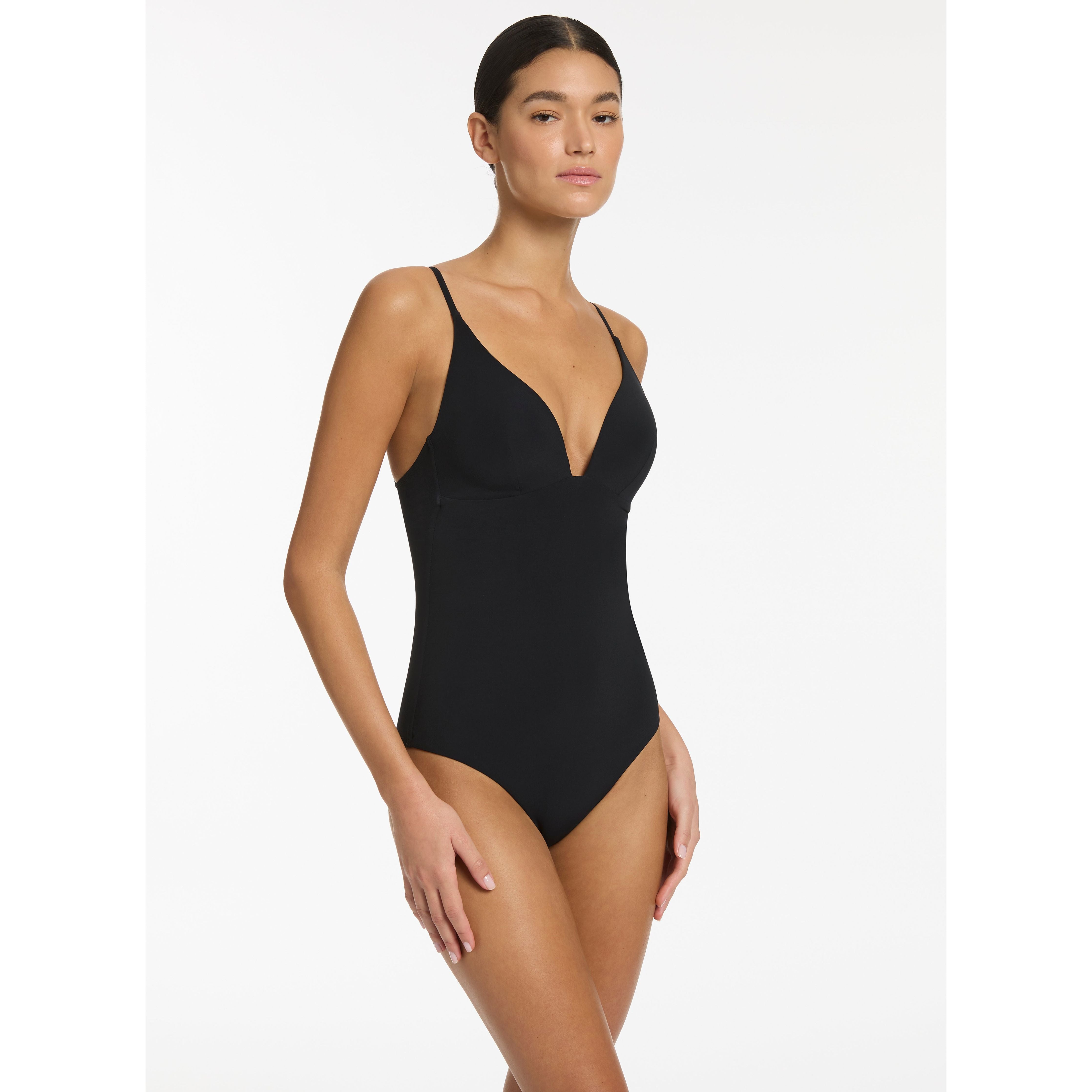 CLEAN MOULDED 1PCE - BLACK