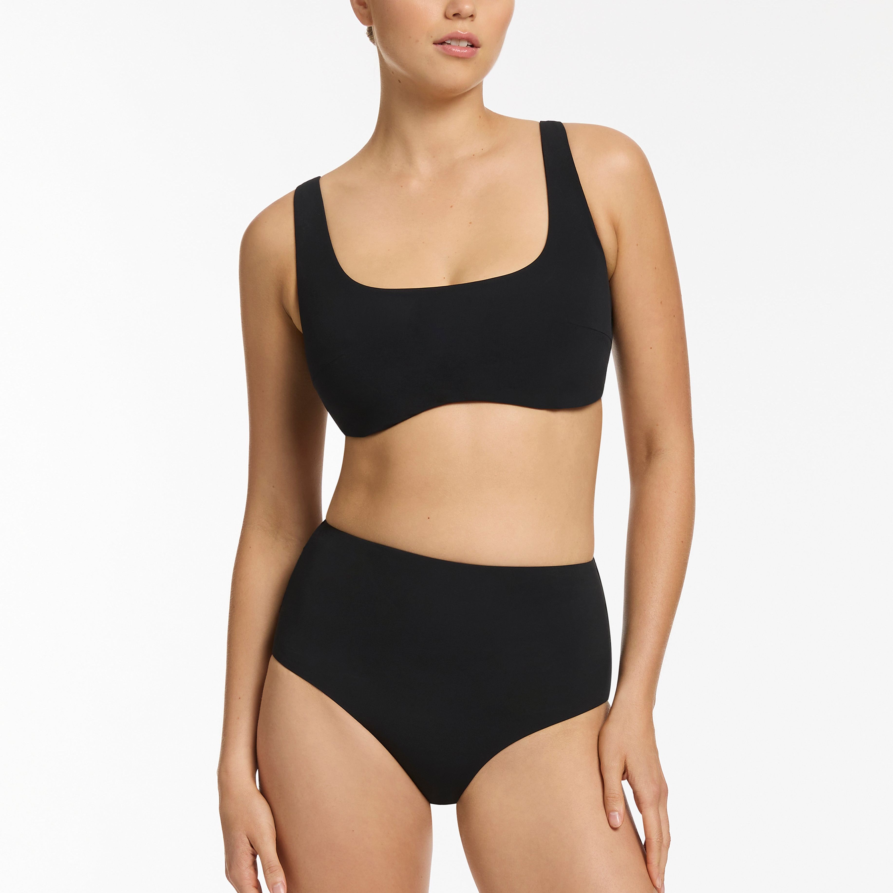 E-F TANK TOP - BLACK