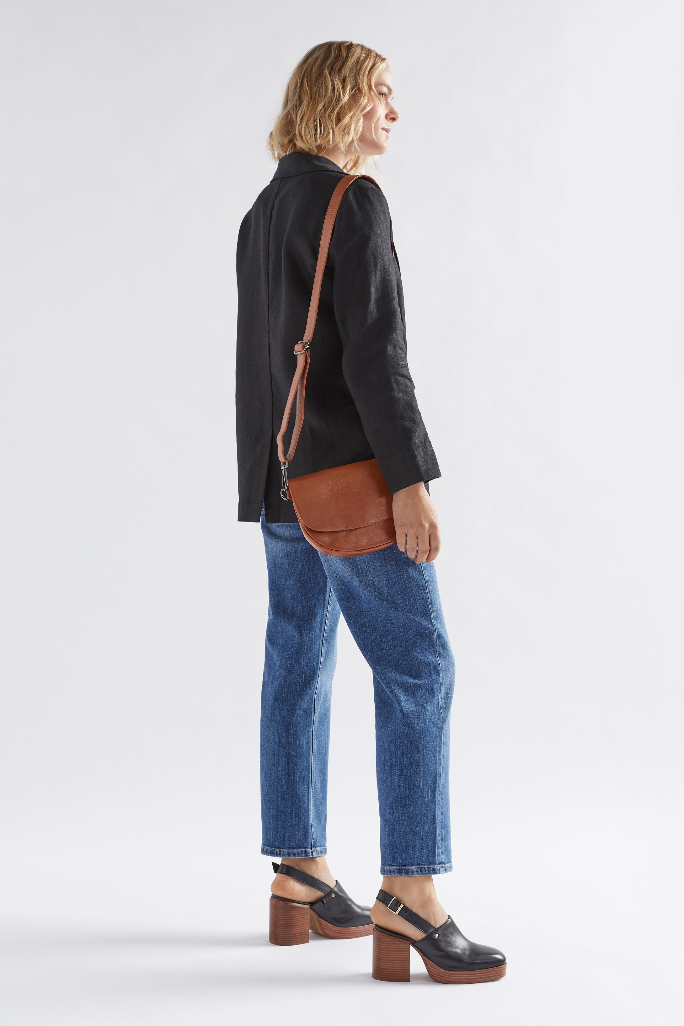 Otta Crossbody Bag - Tan