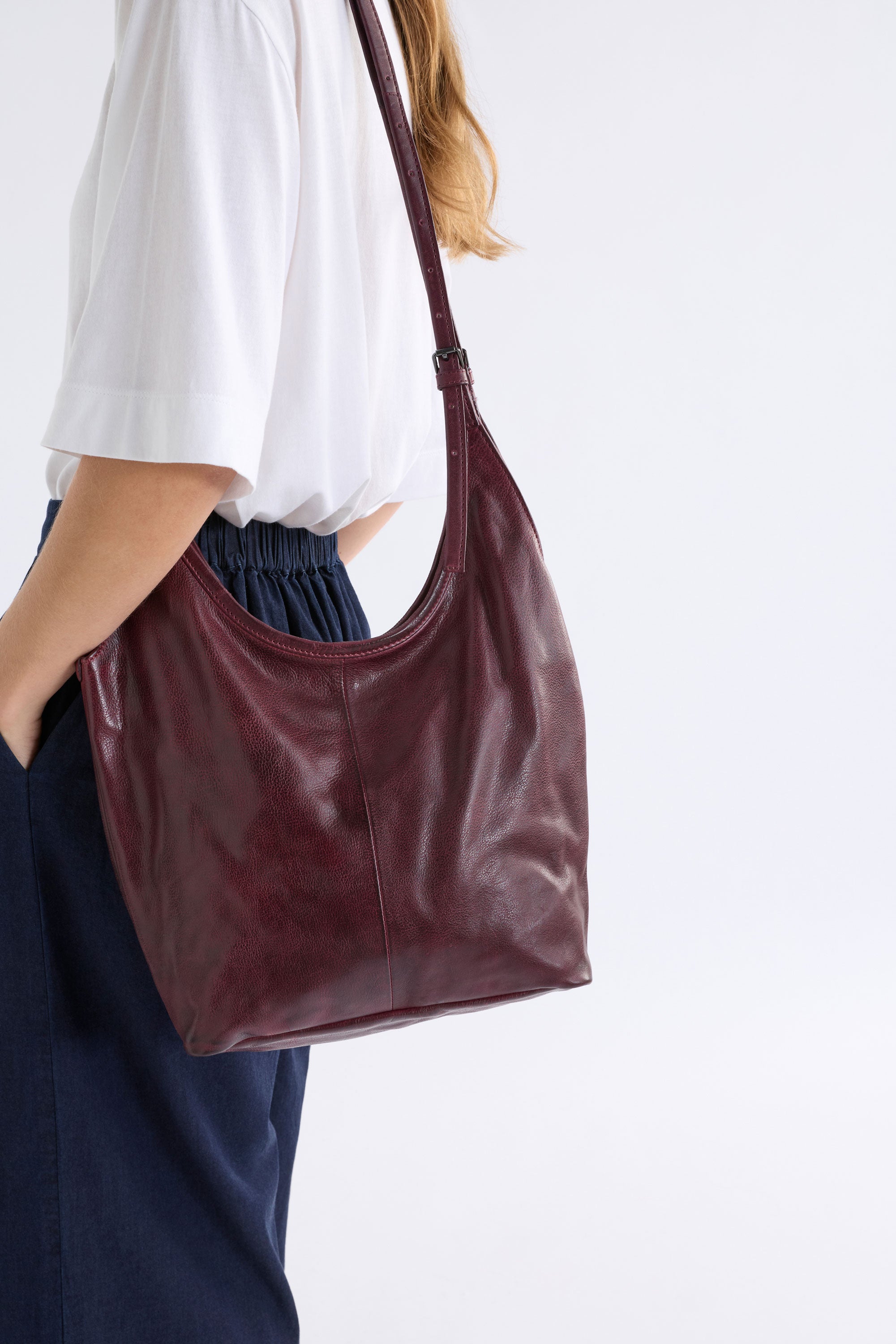 Gaele Large Crossbody Bag - Bordeaux