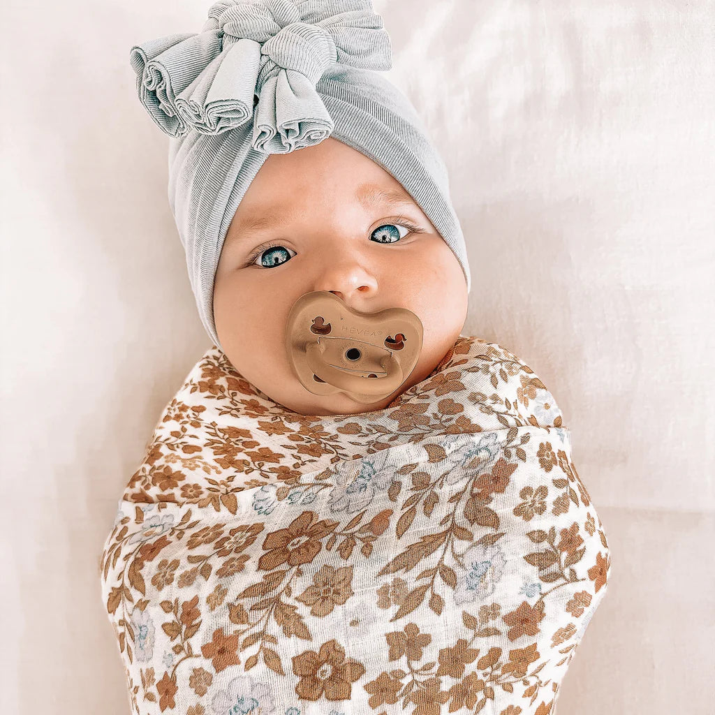 Broderie Organic Muslin Wrap