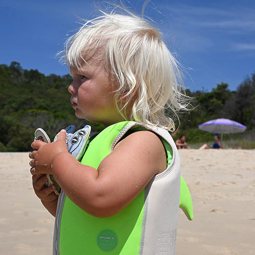 Kids Swim Vest 2-3 Shred Shark