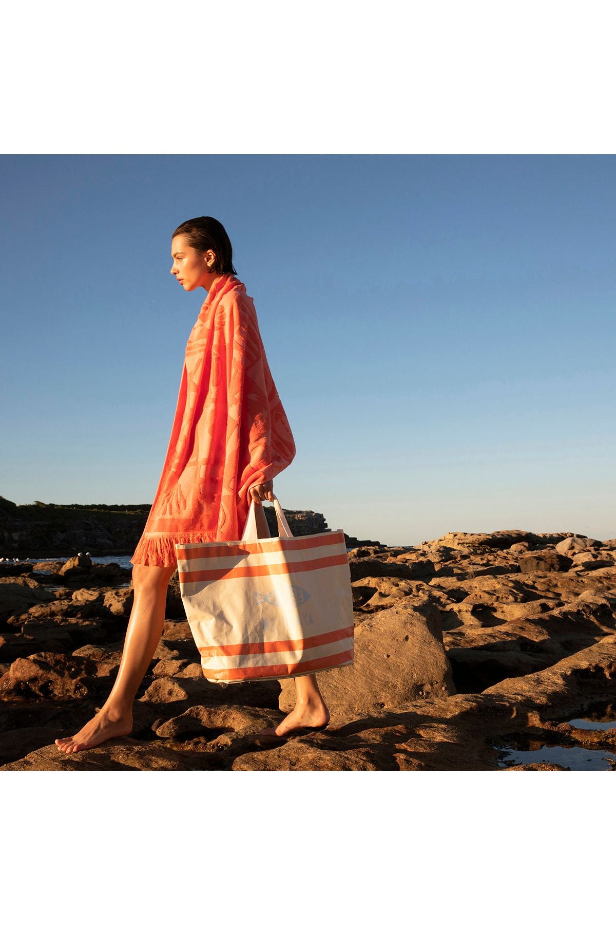 Luxe Towel De Playa Coral