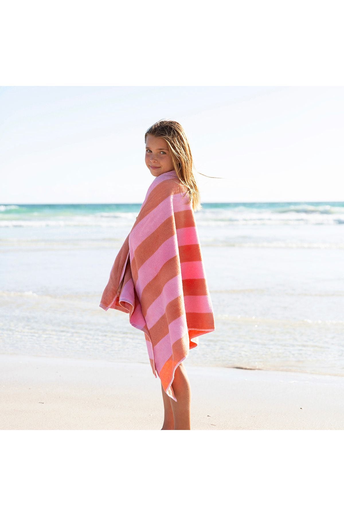 Kids Beach Towel Sea Seeker Strawberry