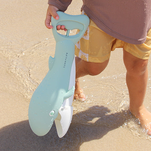 Sand Claws Whale Green