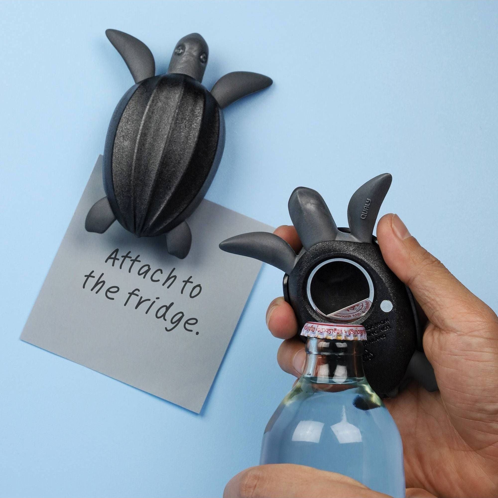 TURTLE BOTTLE STOPPER & OPENER - BLACK/GREY