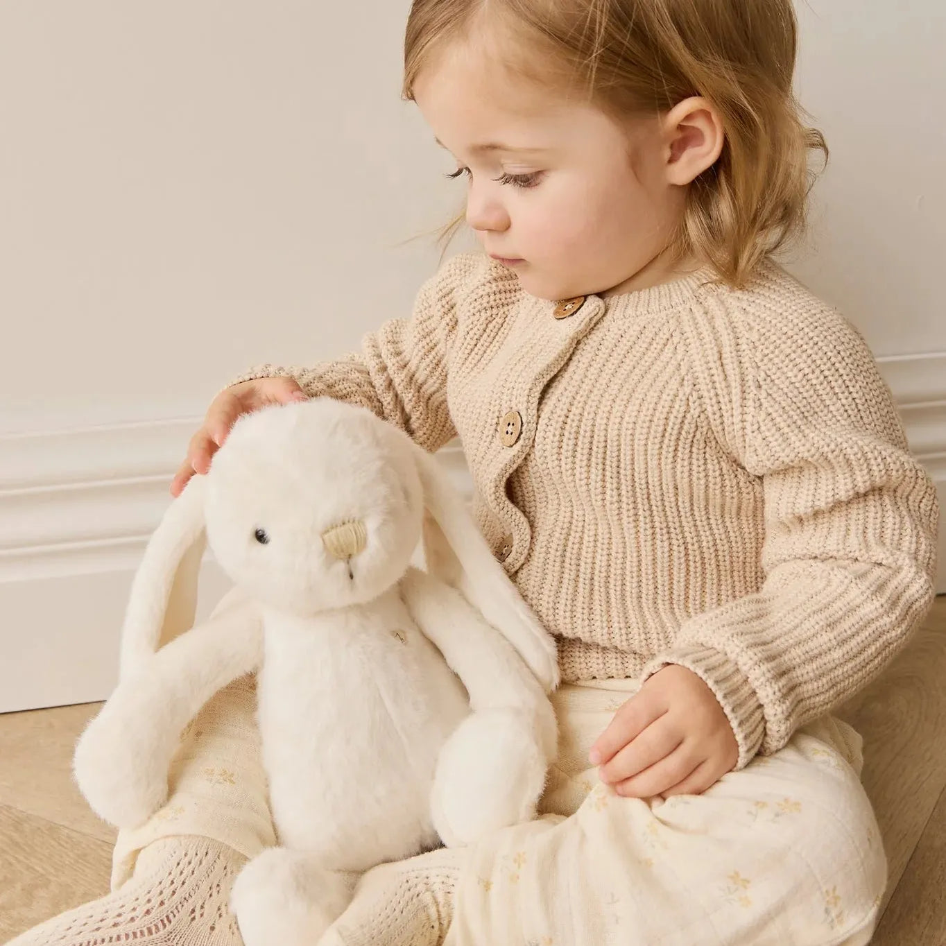 Penelope the Bunny 30cm - Marshmallow
