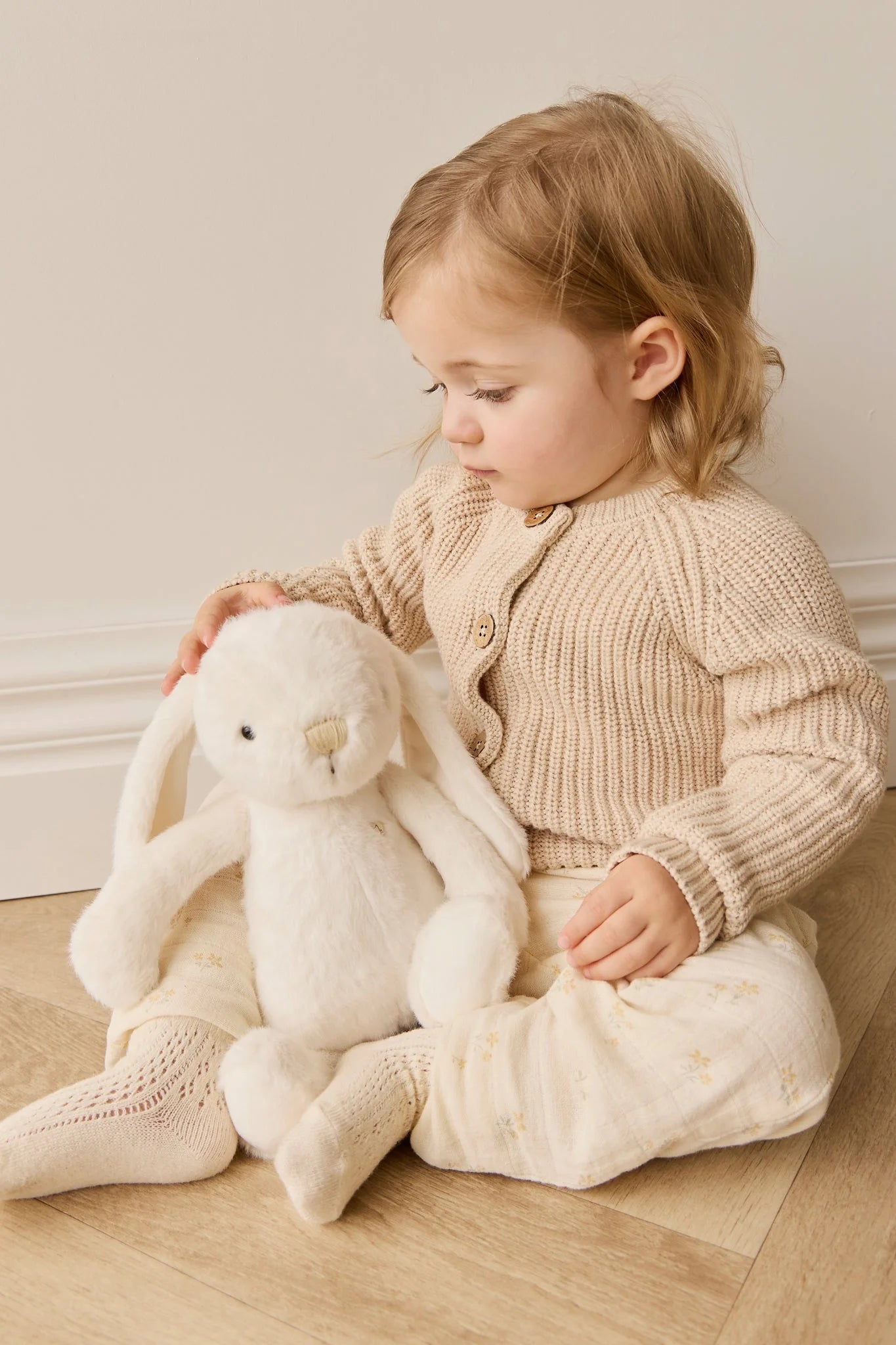 Penelope the Bunny 30cm - Marshmallow