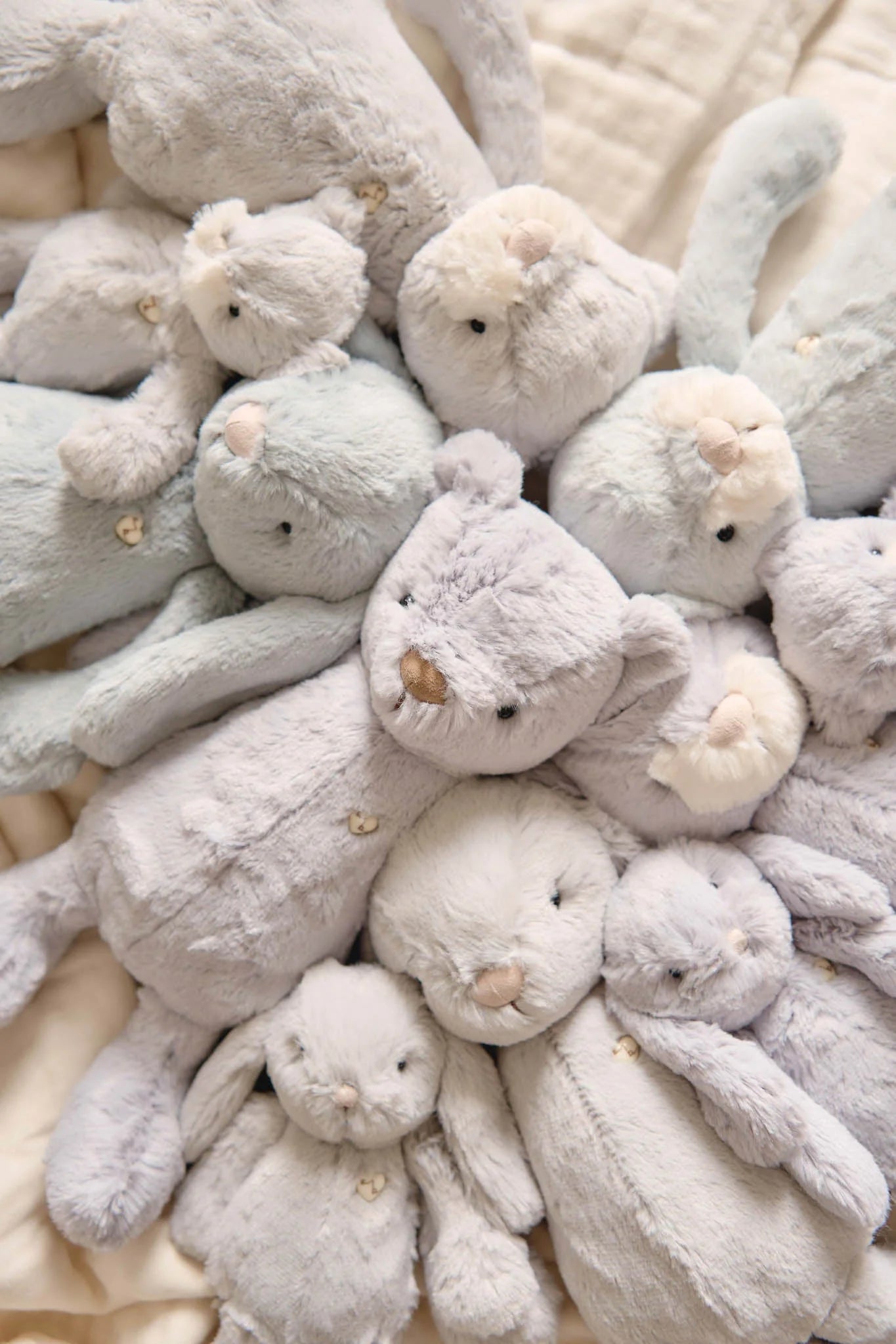 Penelope the Bunny 30cm - Moonbean