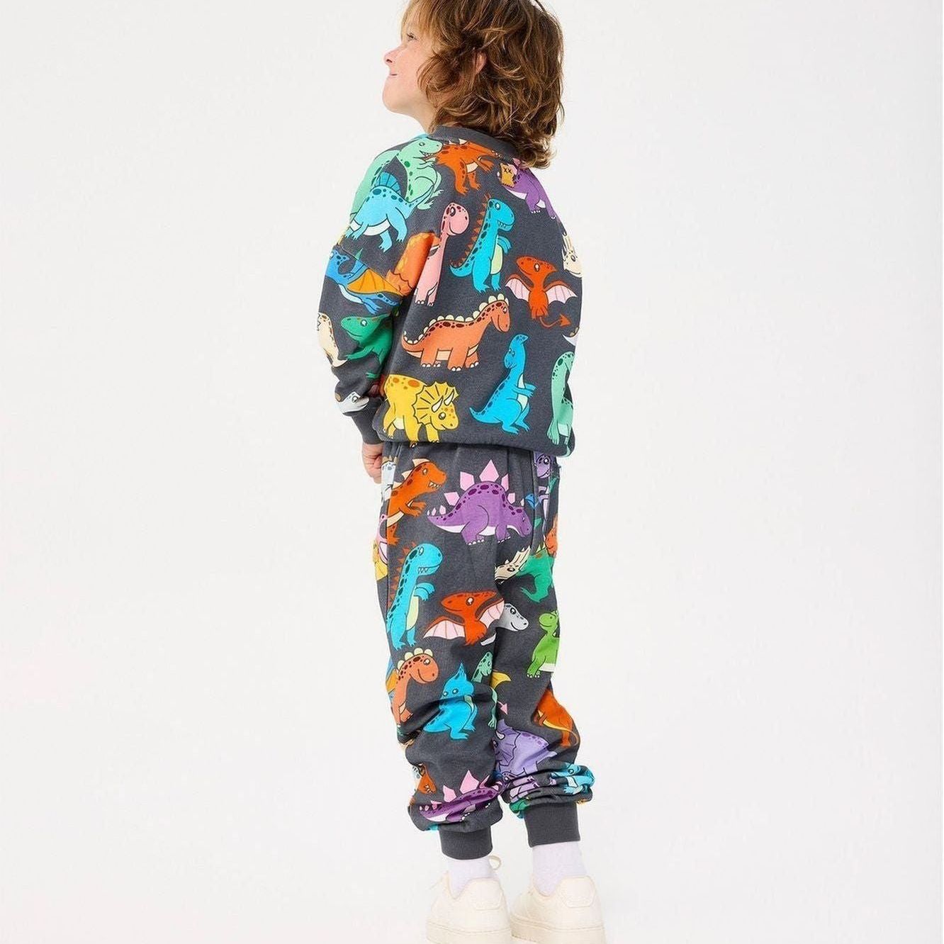 ON THE MOVE SWEATSHIRT
