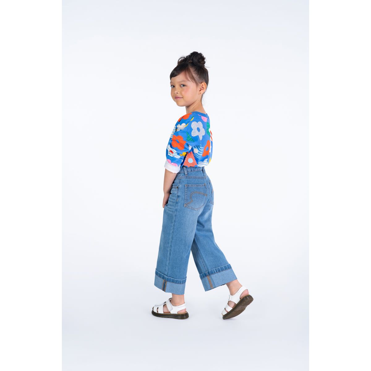 FLARED LOOSE FIT DENIM JEANS