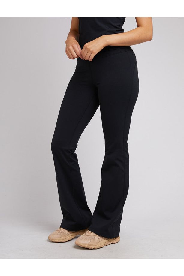 Buy flared leggings Australia: Glassons sellout leggings with 'buttery  soft' feel dubbed 'pant of the season